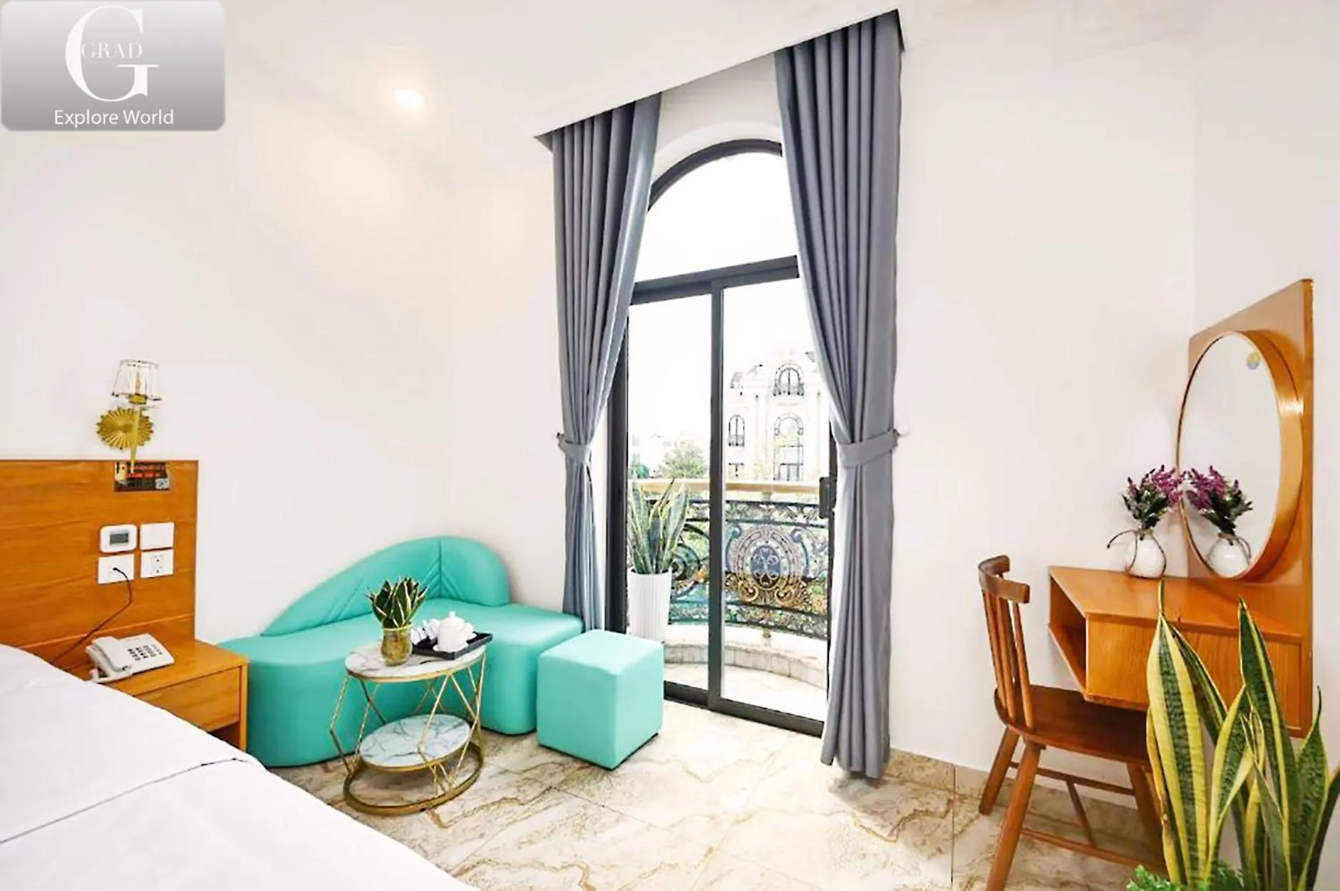 Bed in Ly Ly Hotel 2