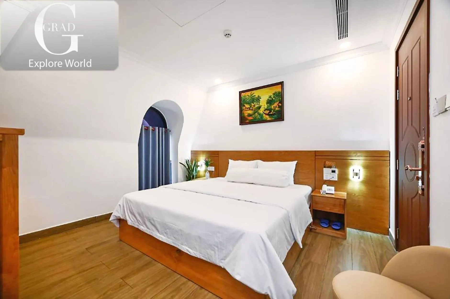 Bed in Ly Ly Hotel 2