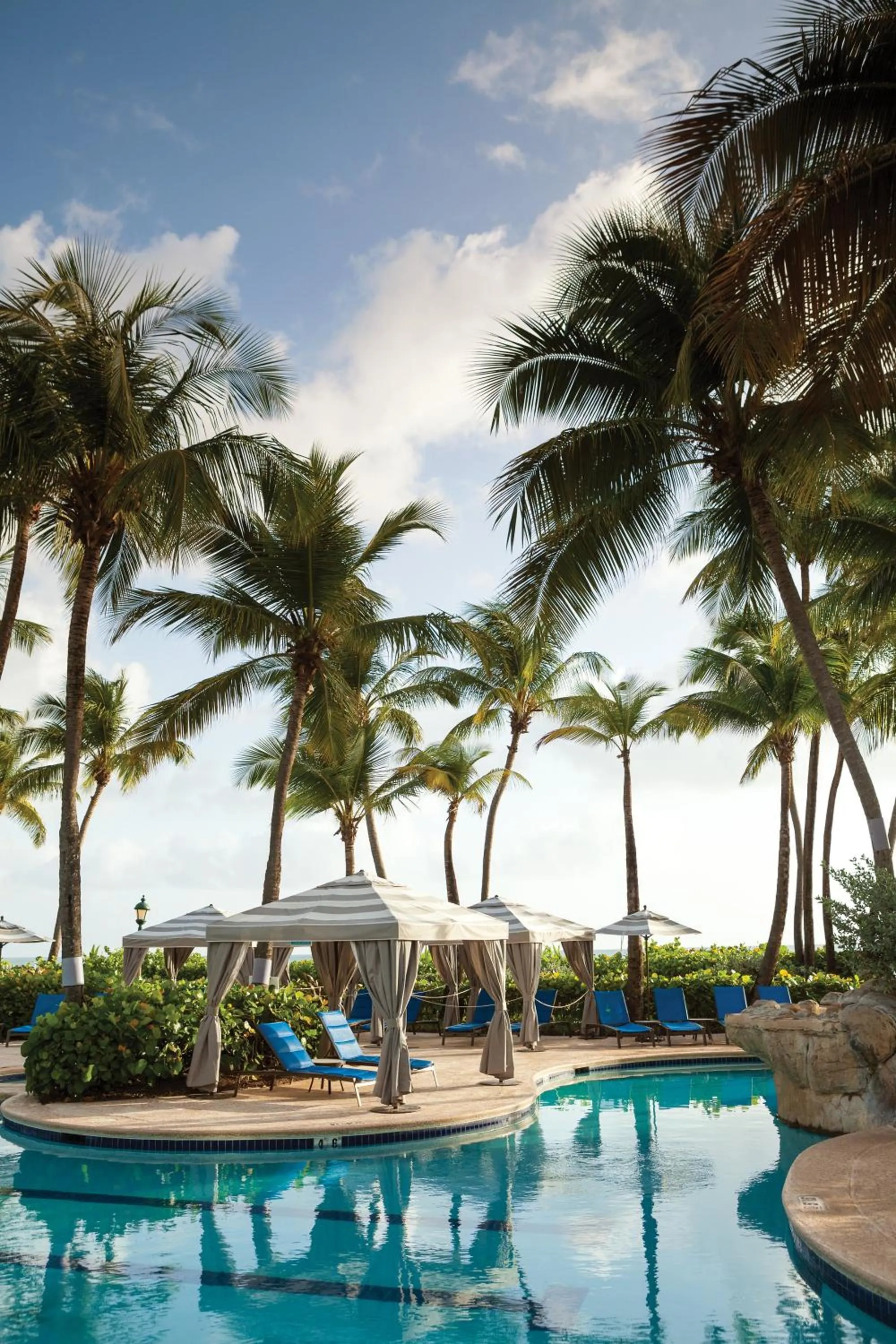 Swimming pool in Margaritaville Vacation Club - Rio Mar