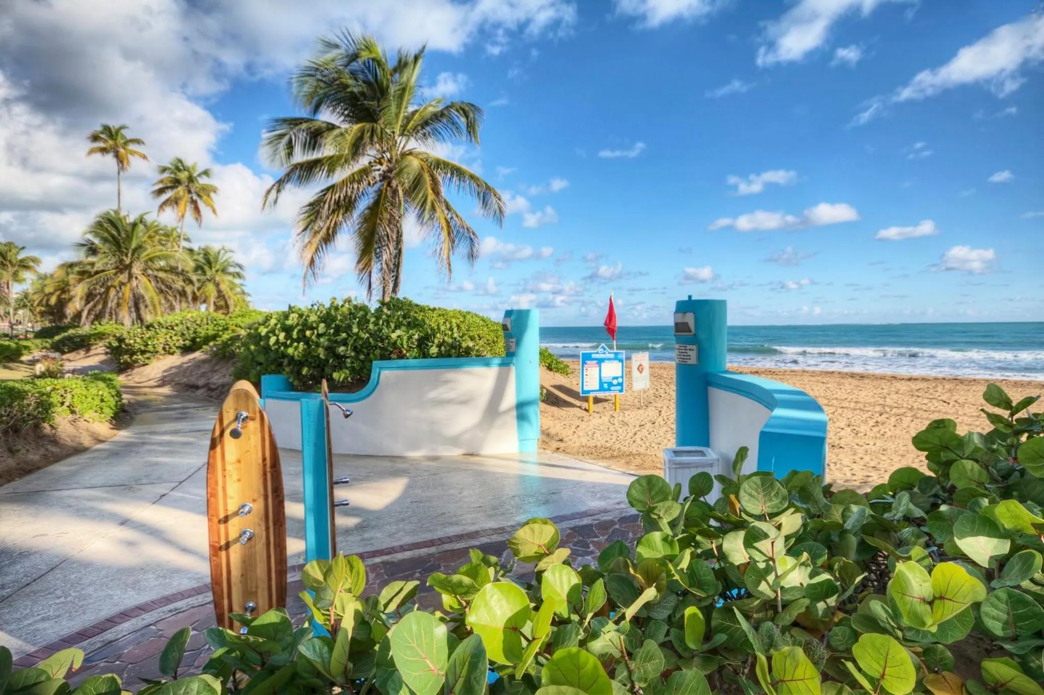 Property building in Margaritaville Vacation Club - Rio Mar