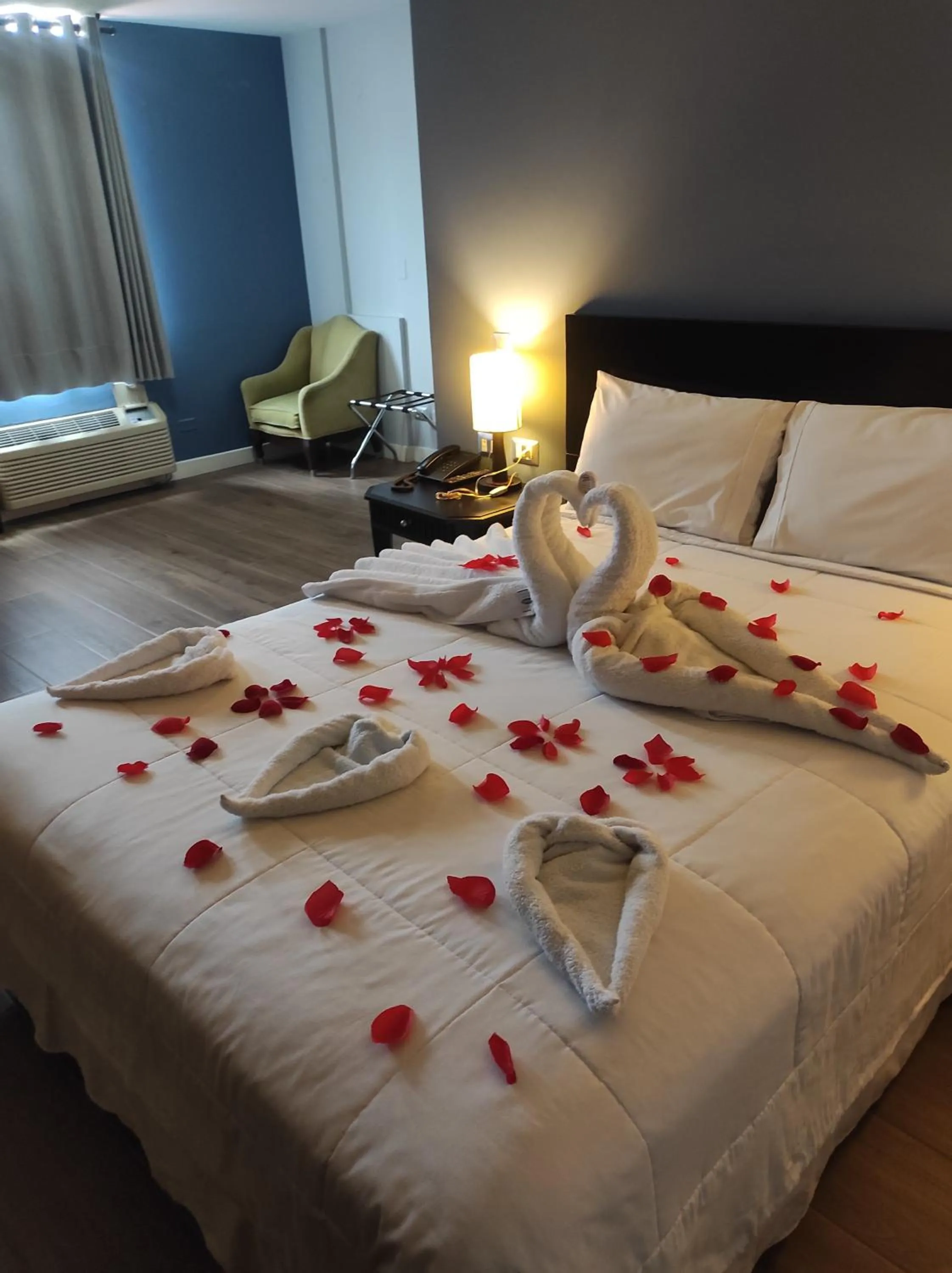 American breakfast in Rio Boutique Hotel