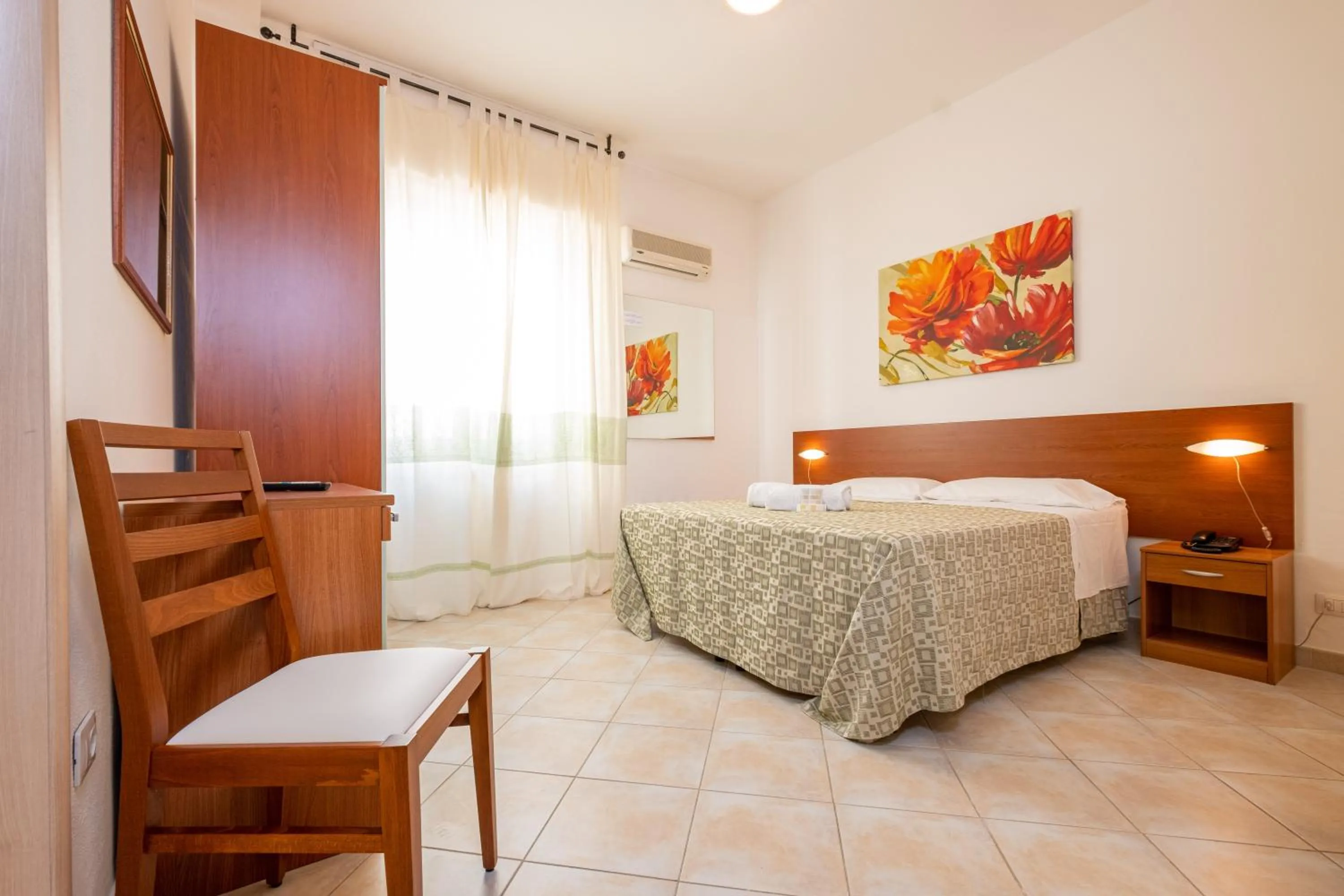 Photo of the whole room in Hotel Il Gabbiano