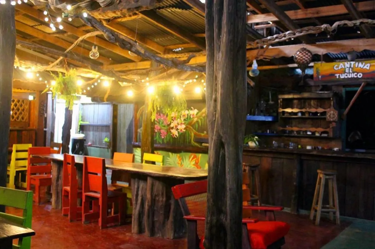 Restaurant/places to eat in Mirador Prendas