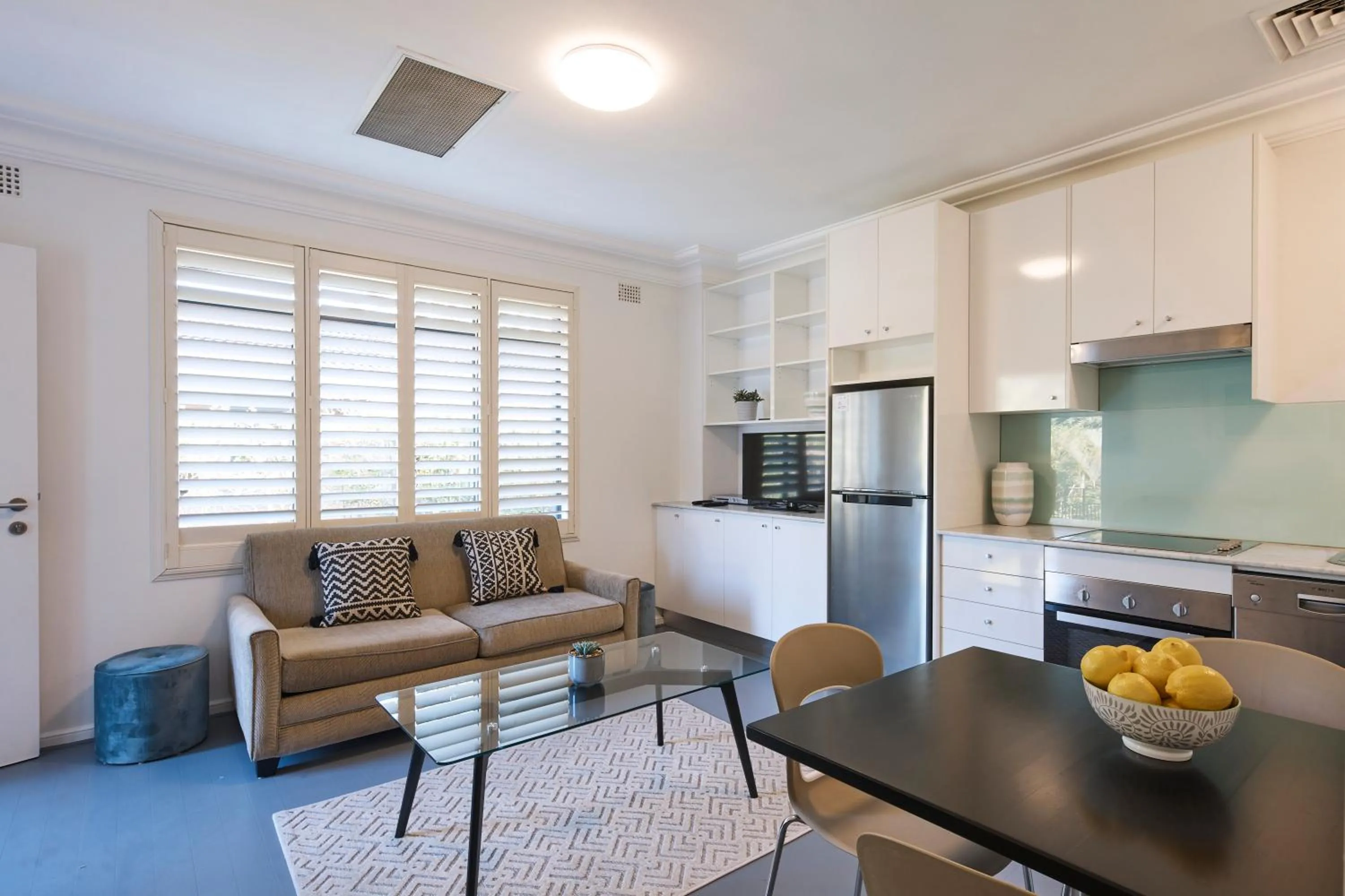 Kitchen or kitchenette in Ballantyne at Mosman Apartments