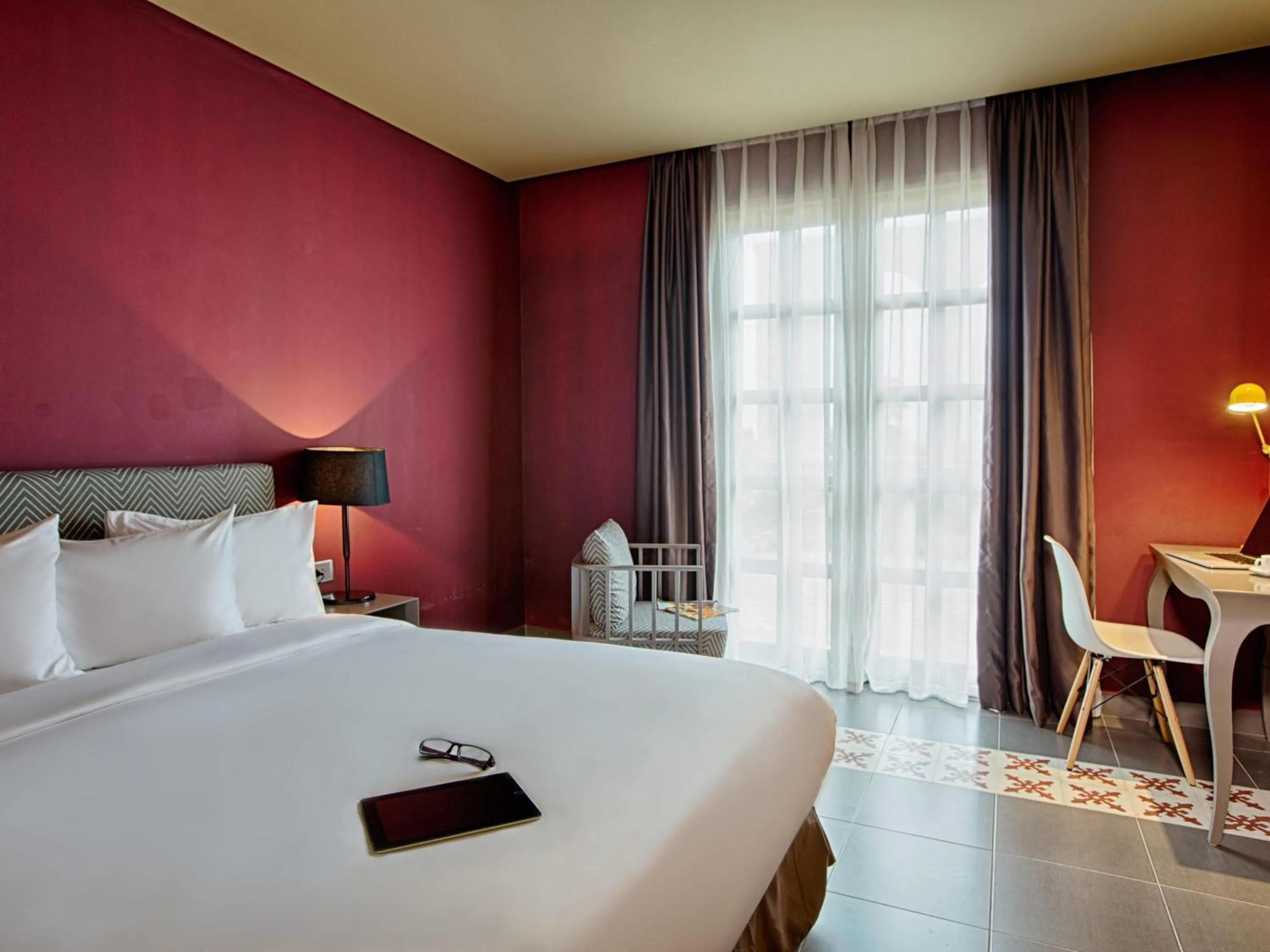 Bedroom, Bed in Mercure Danang French Village Bana Hills