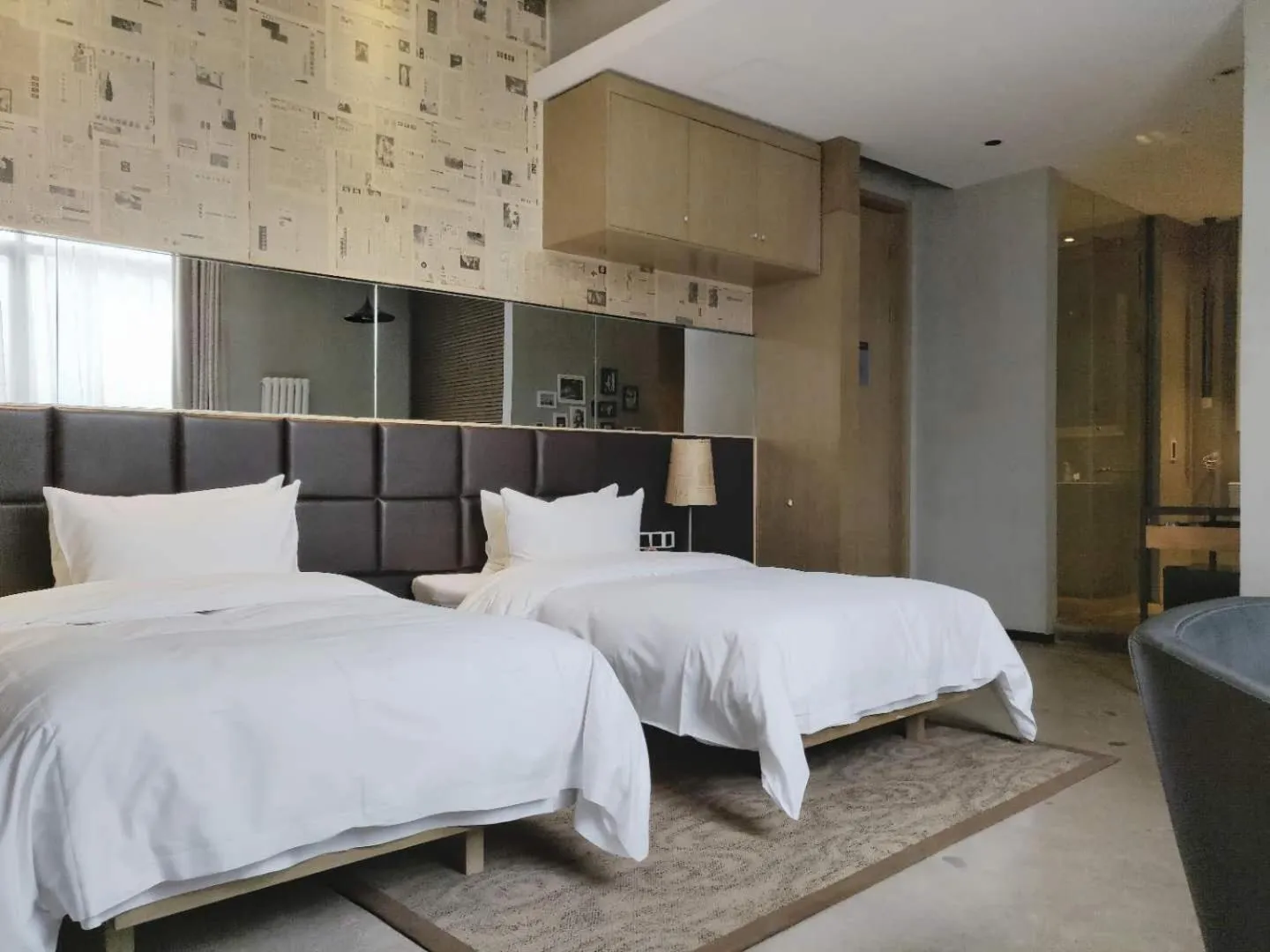 Bed in Time Tunnel Designer Hotel Xi'an