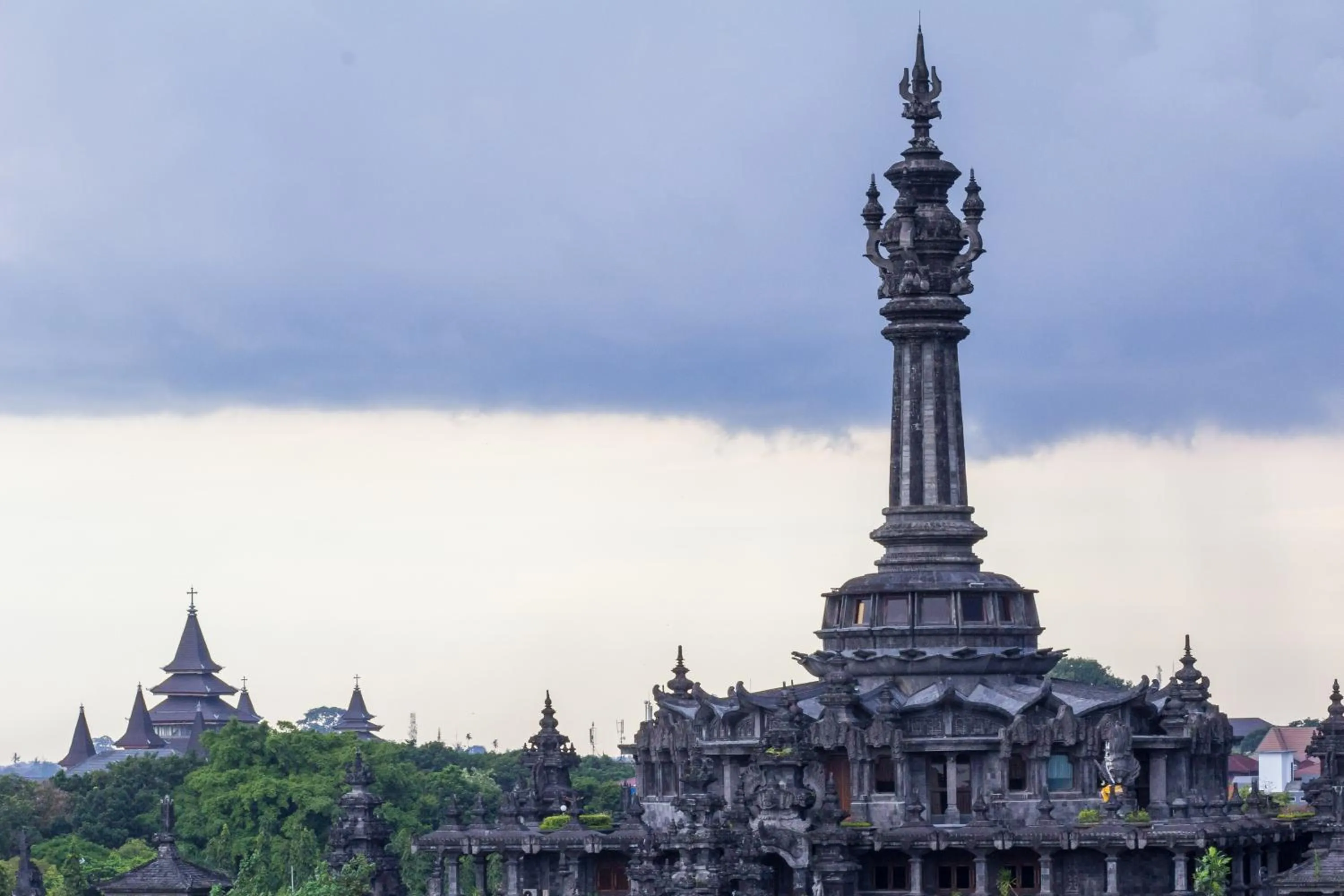 Area and facilities in Mahatma Residence