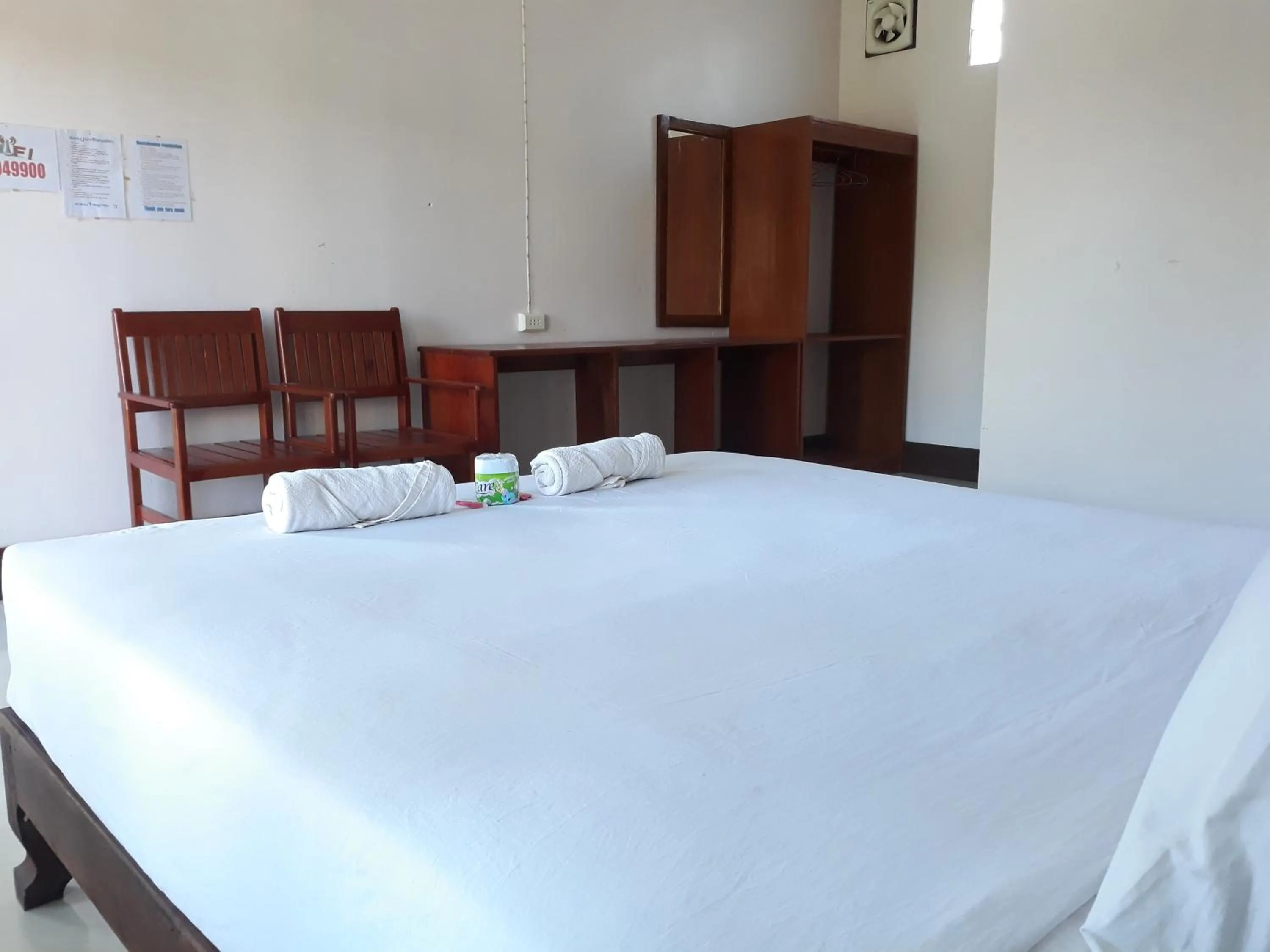 Bed in Mama Leurth Sunset Guesthouse