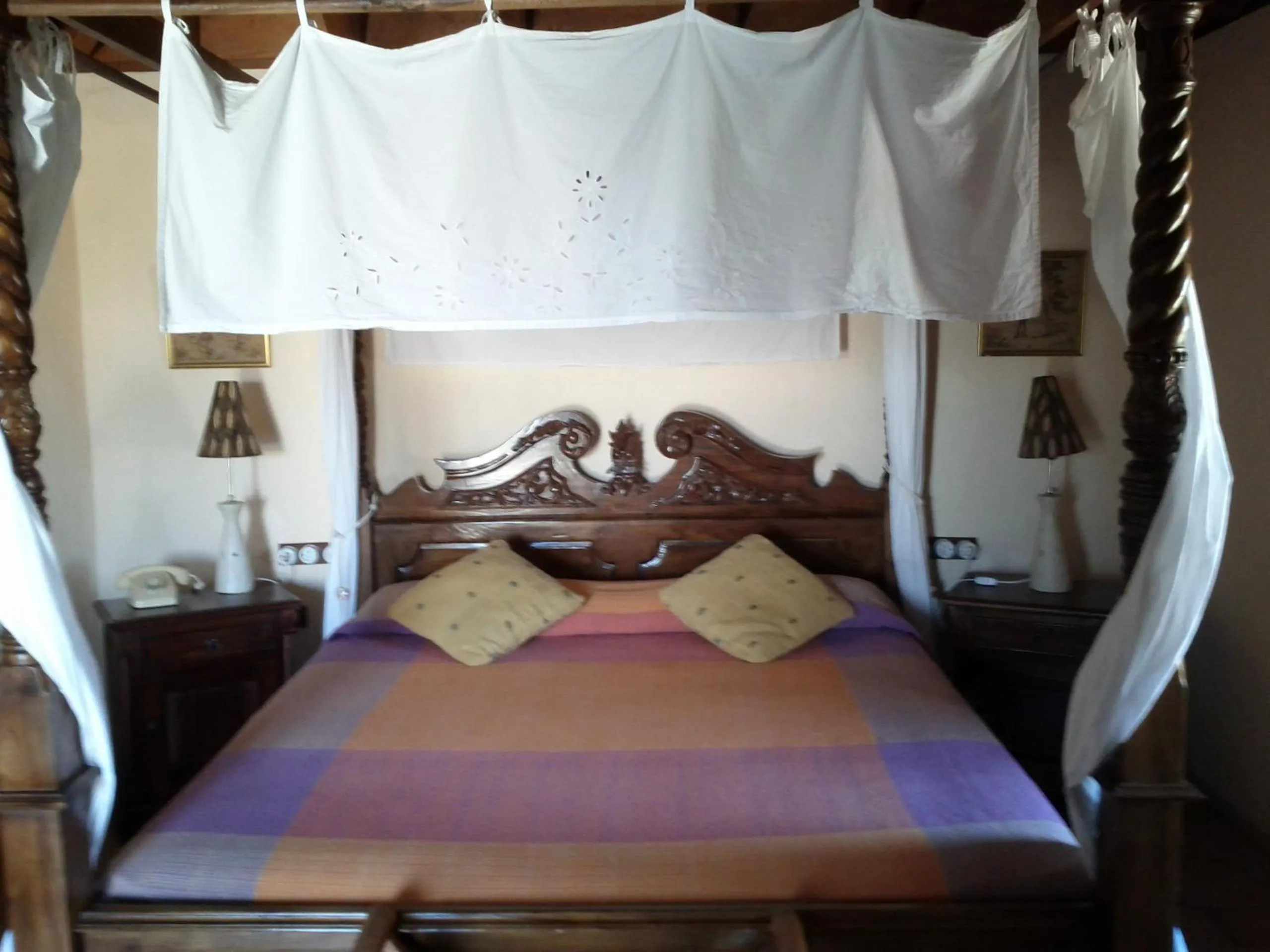 Photo of the whole room, Bed in Hotel Rural Restaurante Mahoh