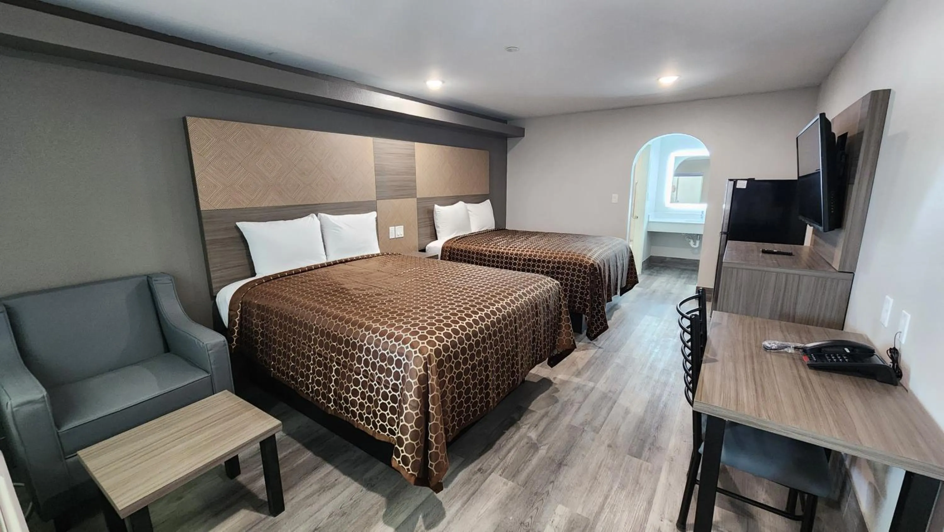 Seating area, Bed in Hotel Park Place