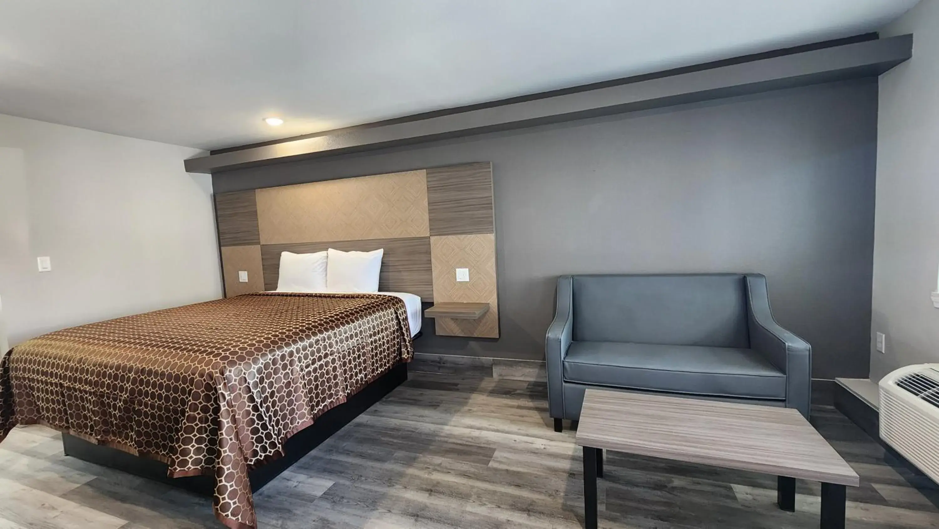 King Room in Hotel Park Place King Room in Hotel Park Place