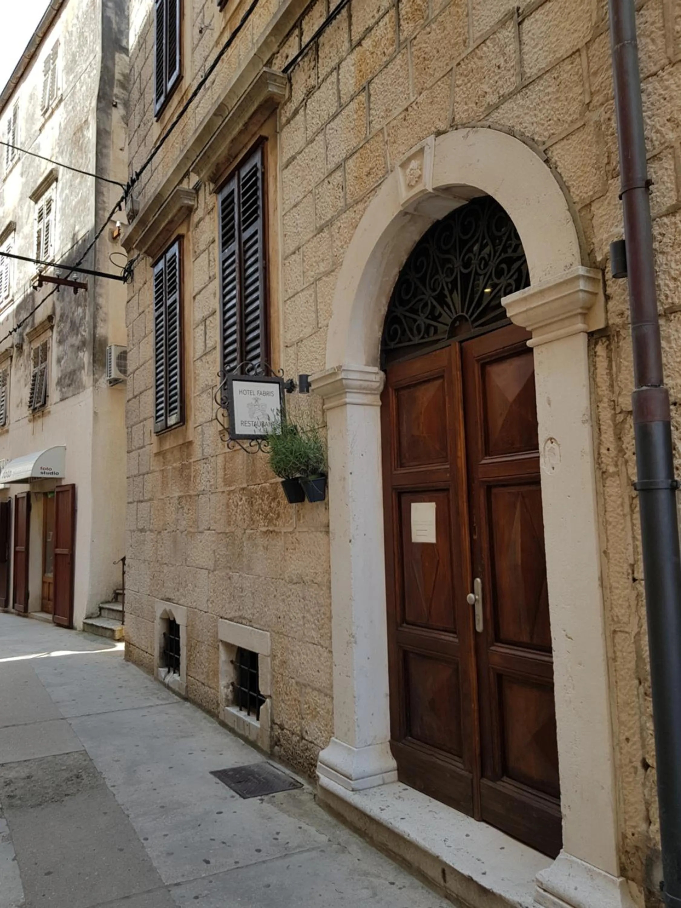 Facade/entrance in San Teodoro