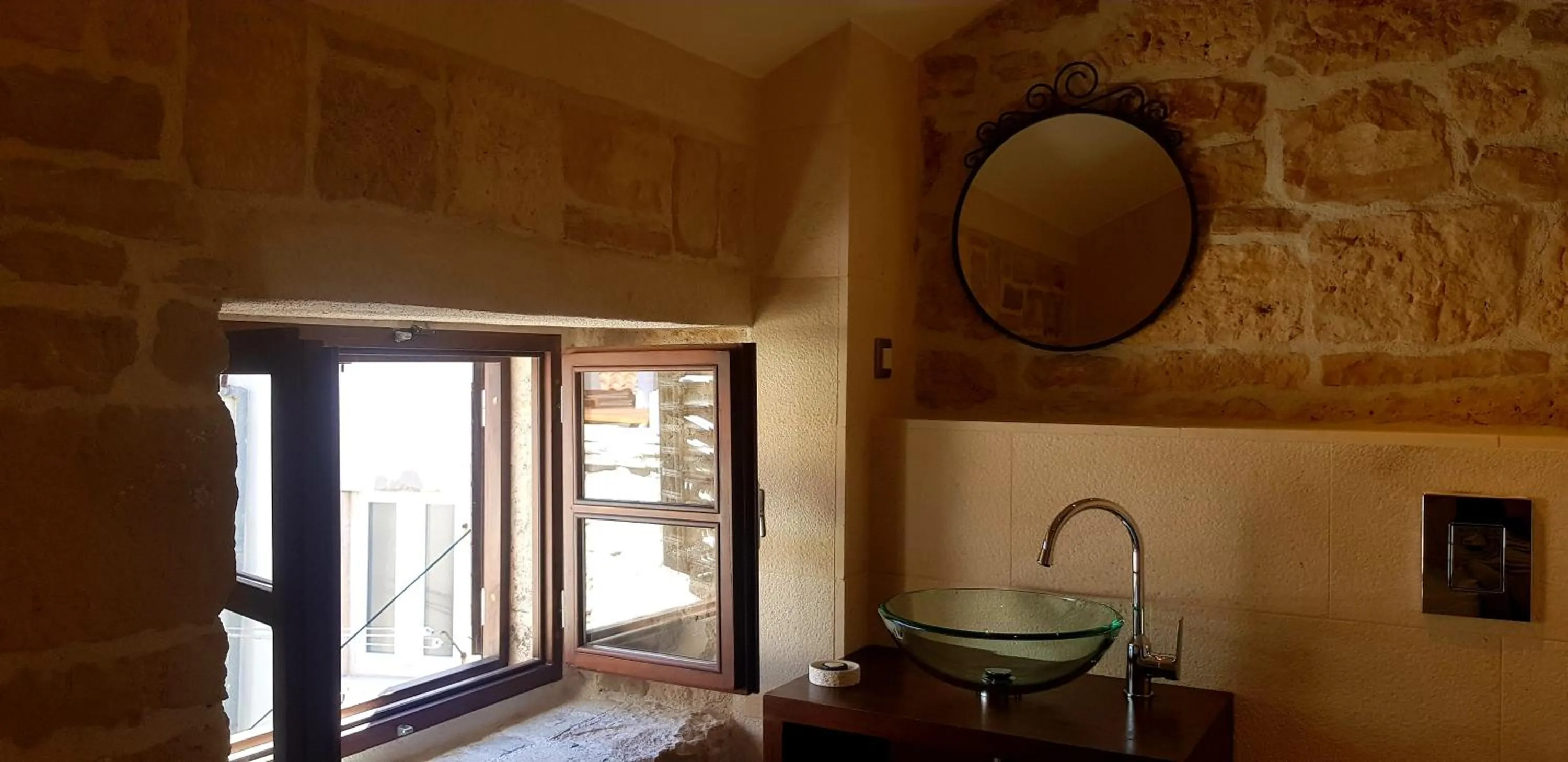 Bathroom in San Teodoro