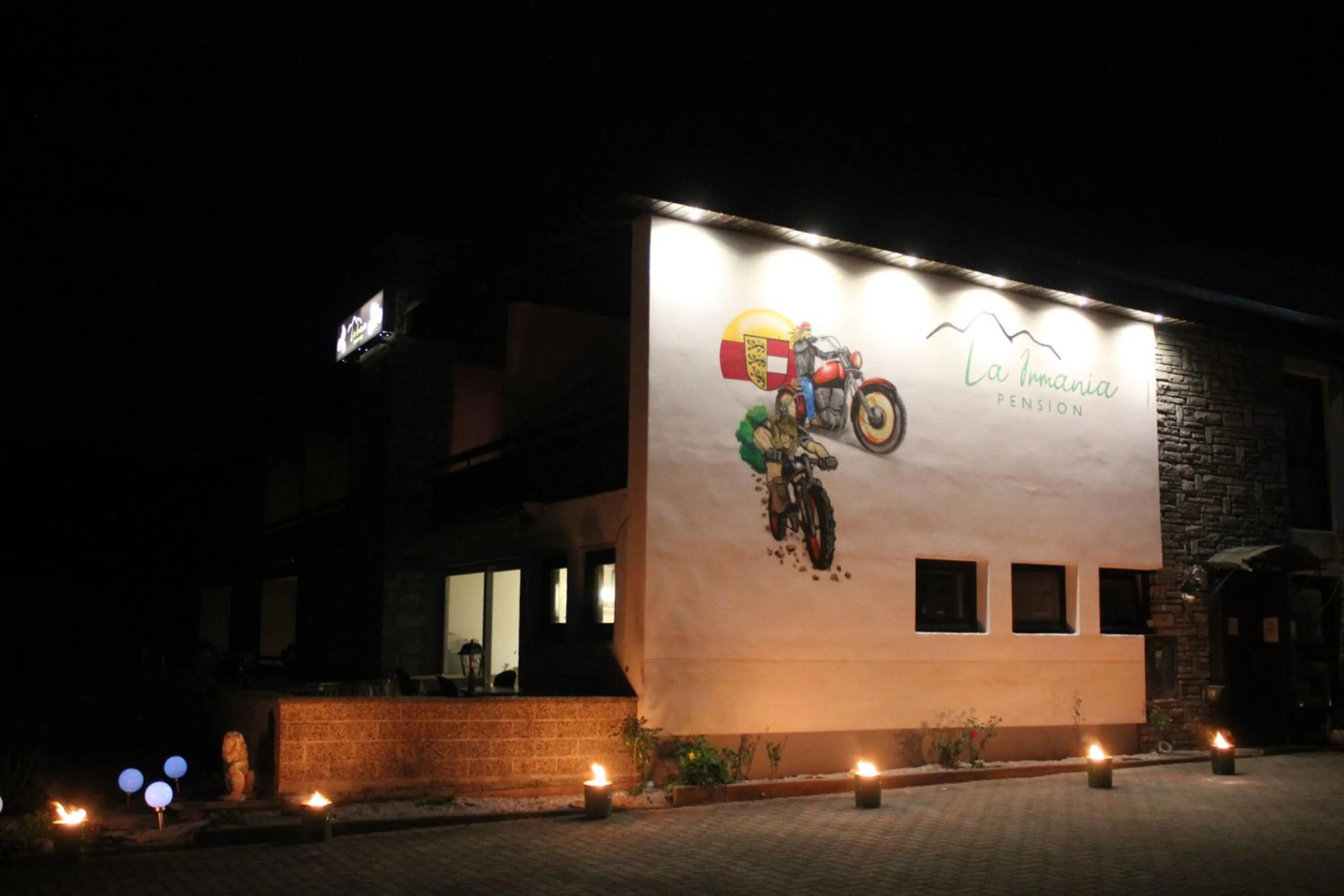 Property building in La Irmania Pension