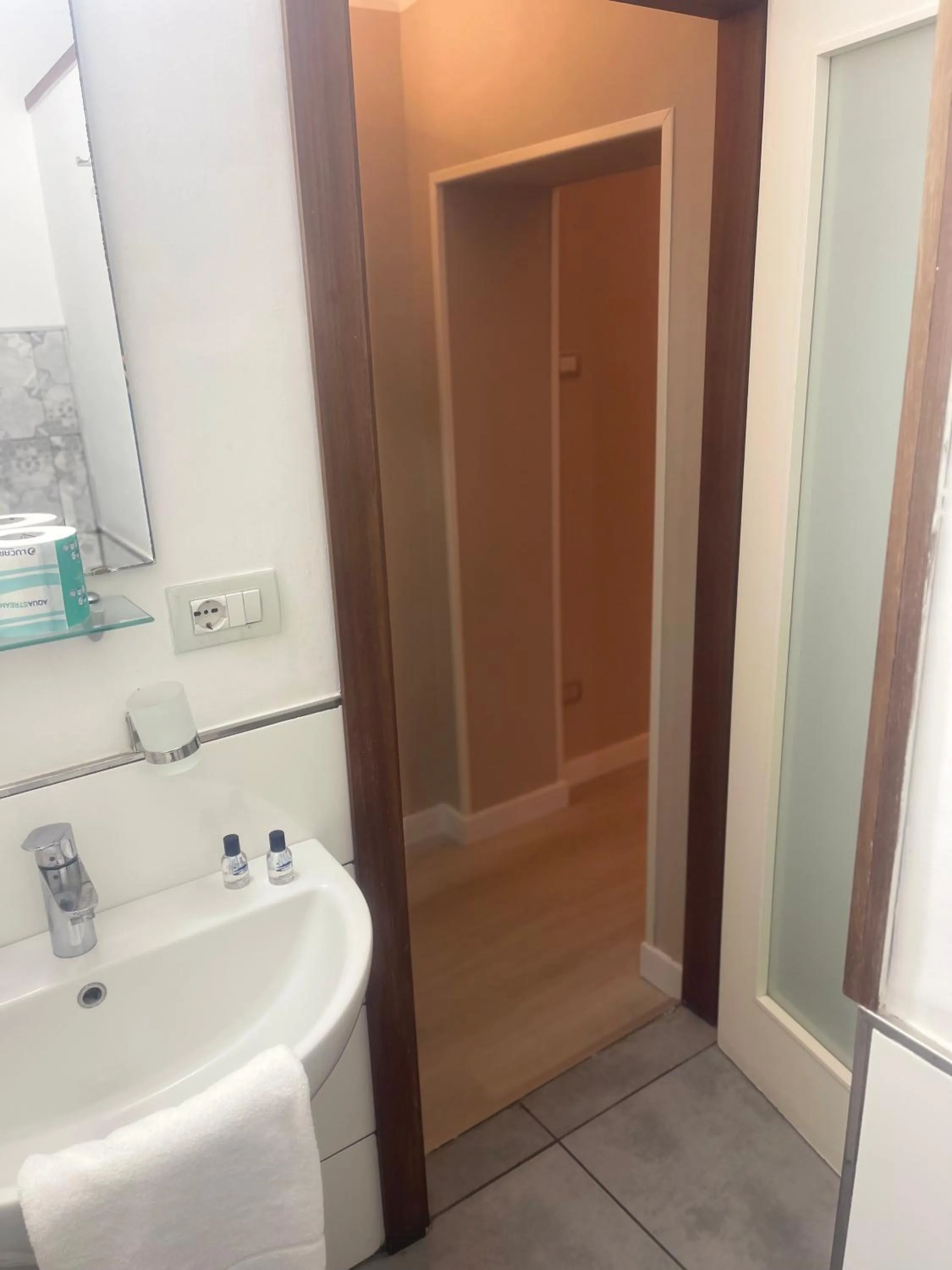 Shower in B&B Chez Moi