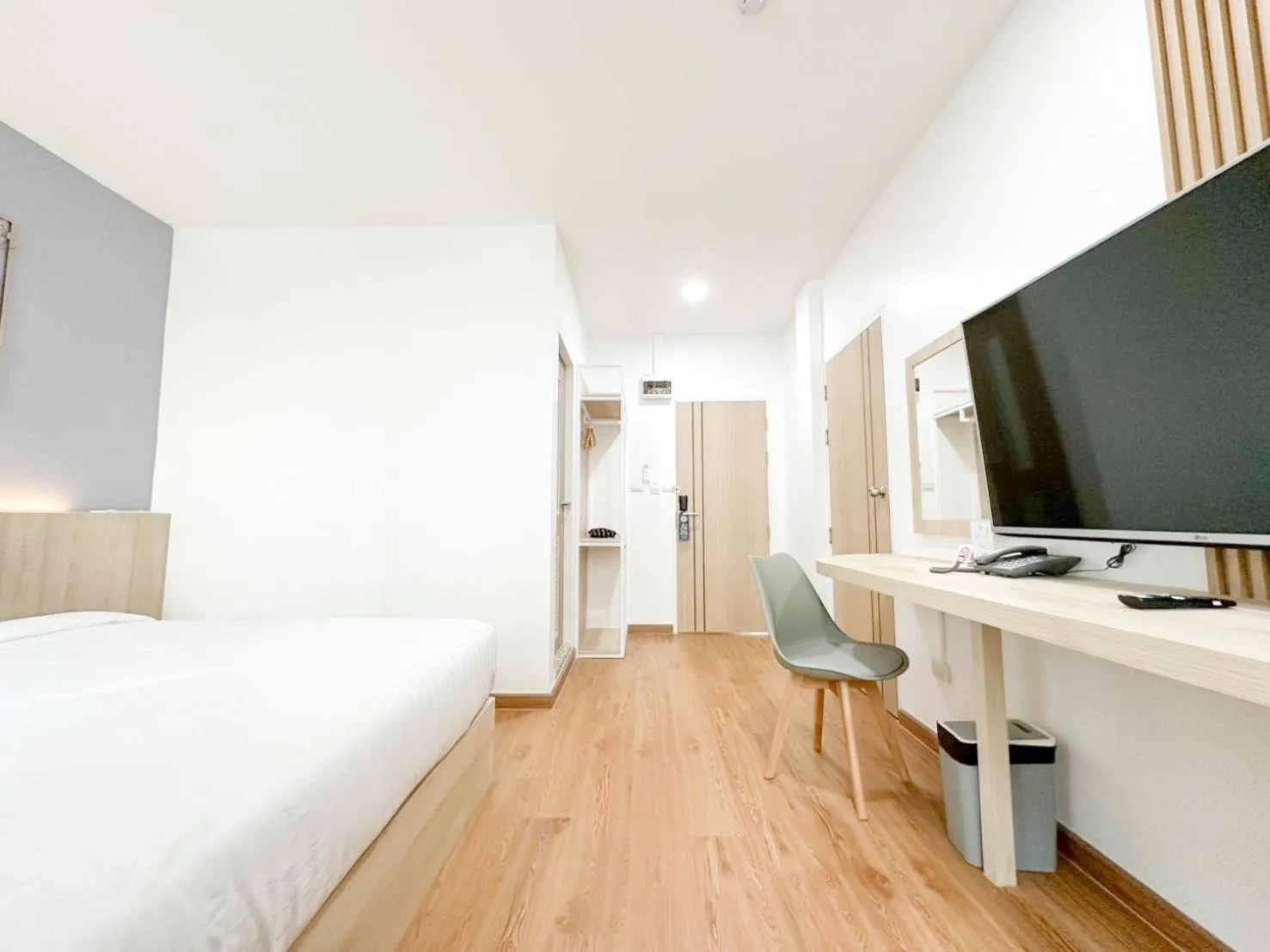 Bedroom, Bed in H-Banaat Hotel