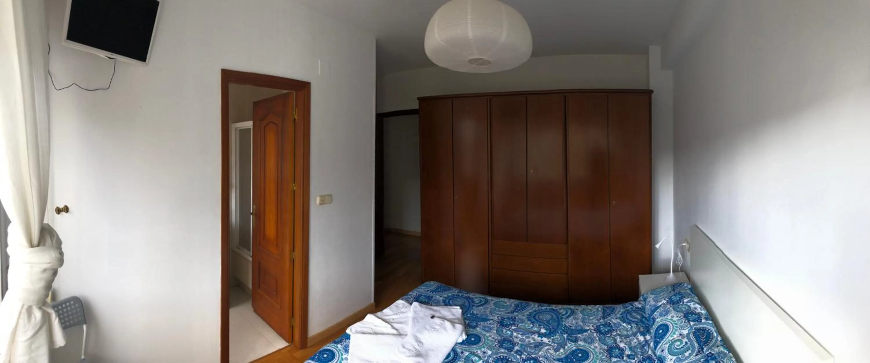Photo of the whole room, Bed in Hostal Costa Azul