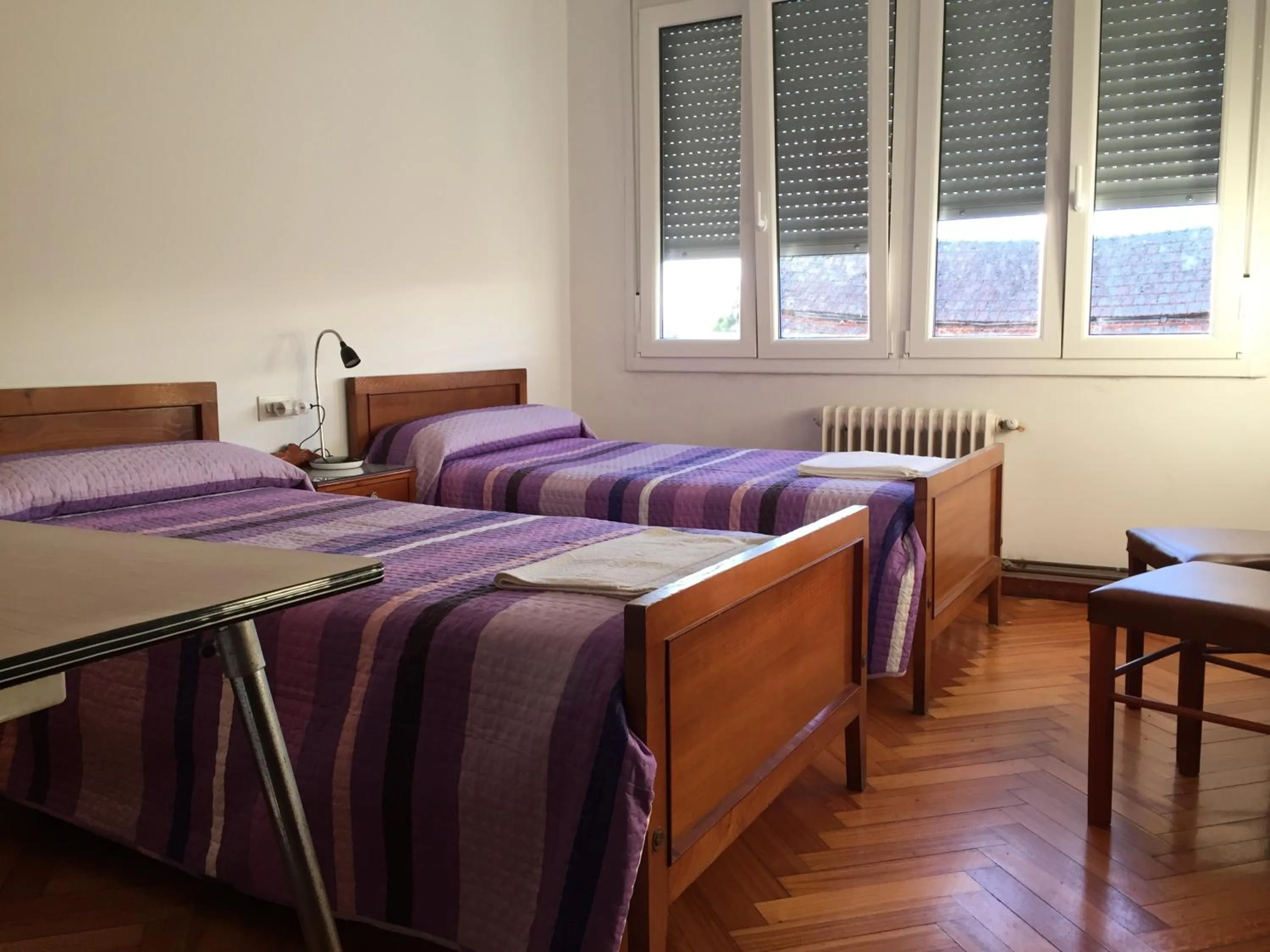 Decorative detail, Bed in Hostal Costa Azul