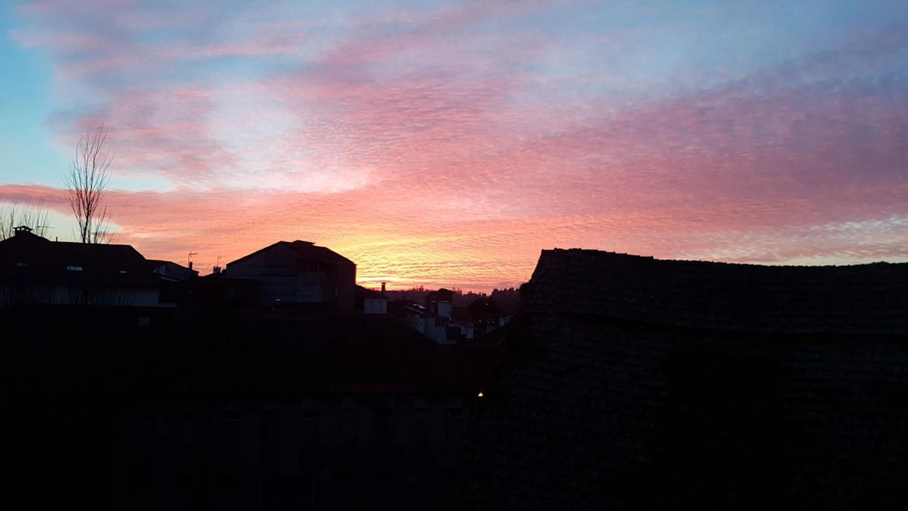 Facade/entrance in Hostal Costa Azul