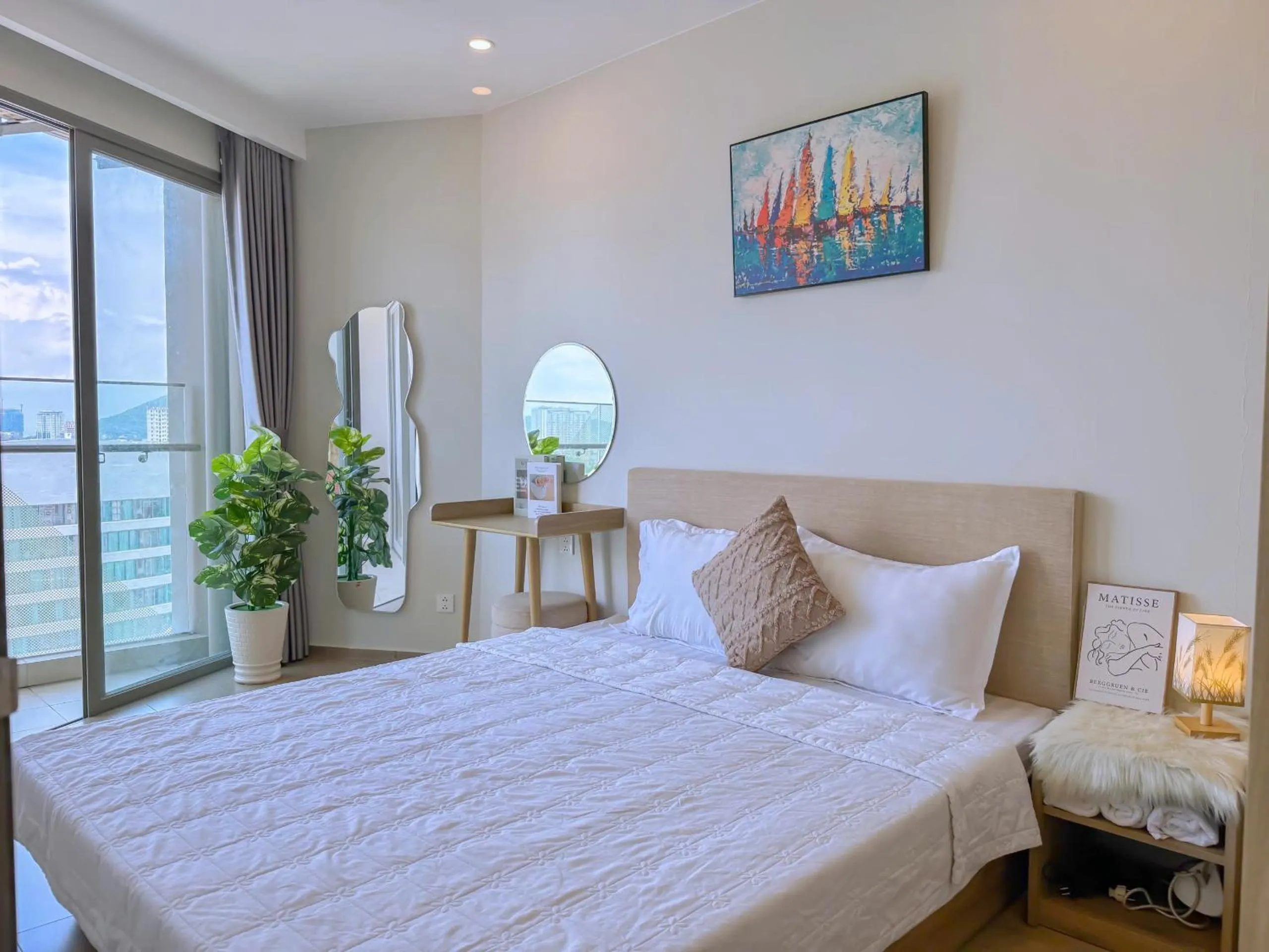 Bed in The Song Vung Tau Apartment