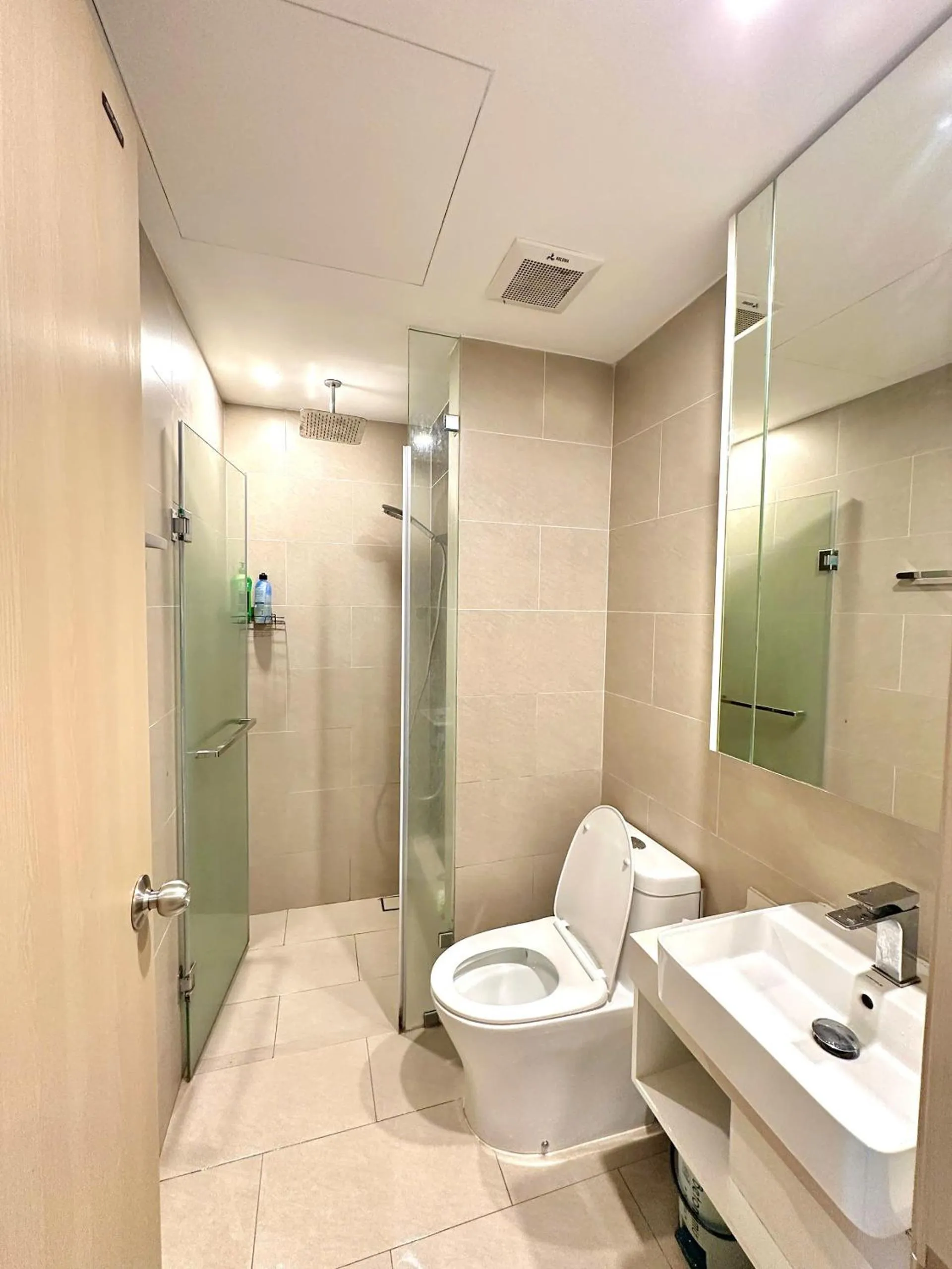 Shower in The Song Vung Tau Apartment