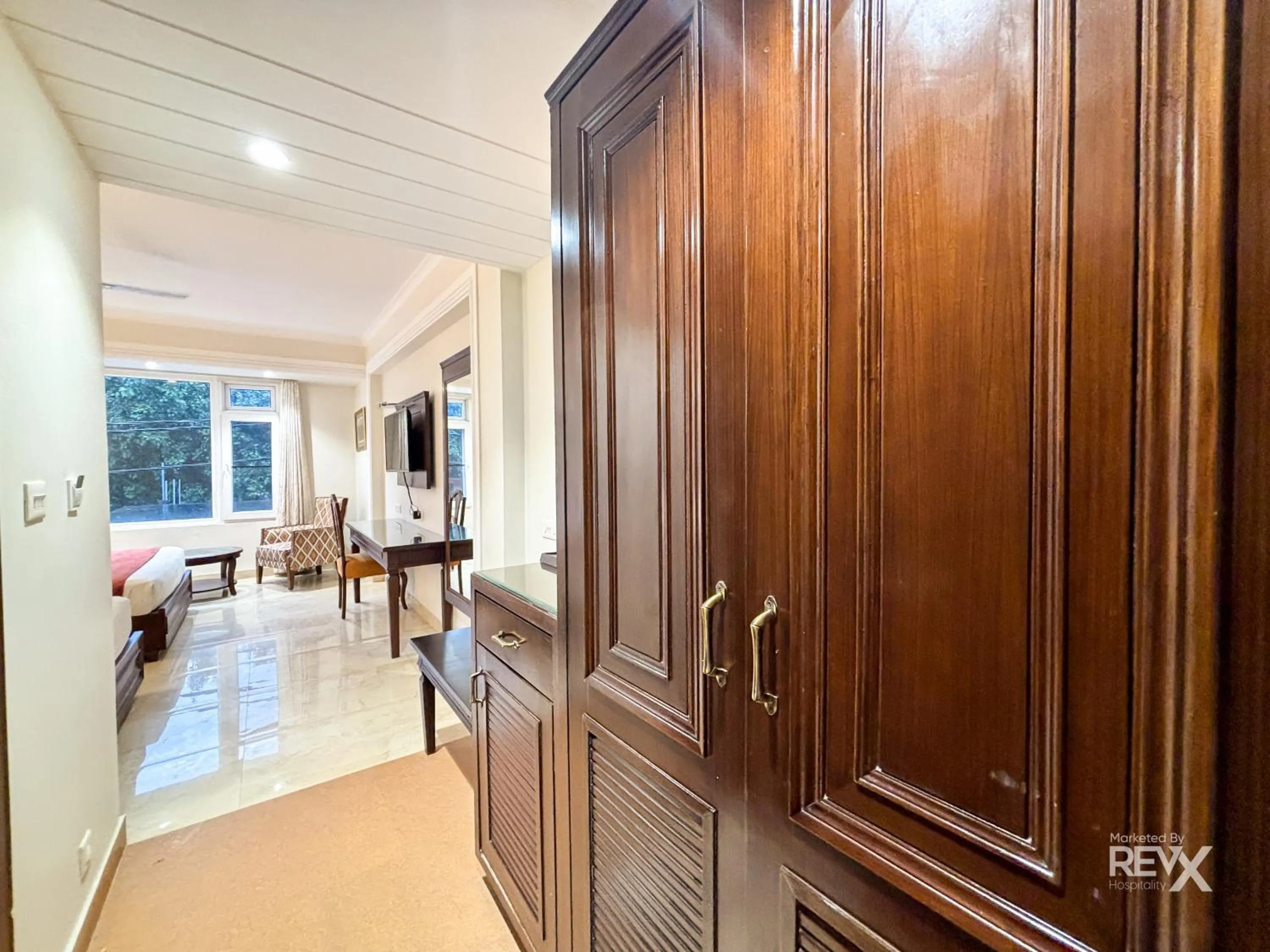 Bed in Hotel Green View - Behind Pramarth Niketan