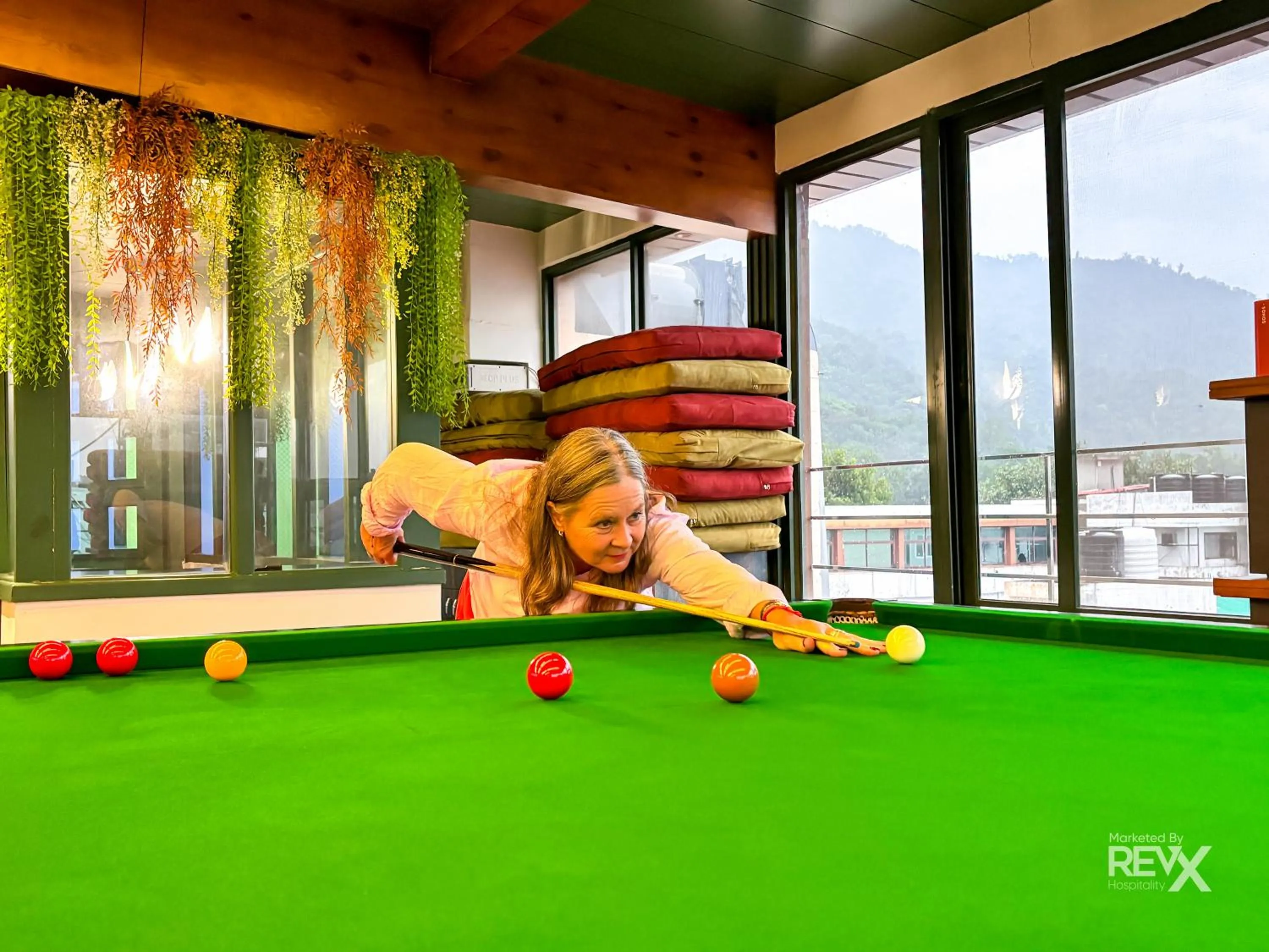 People in Hotel Green View - Behind Pramarth Niketan