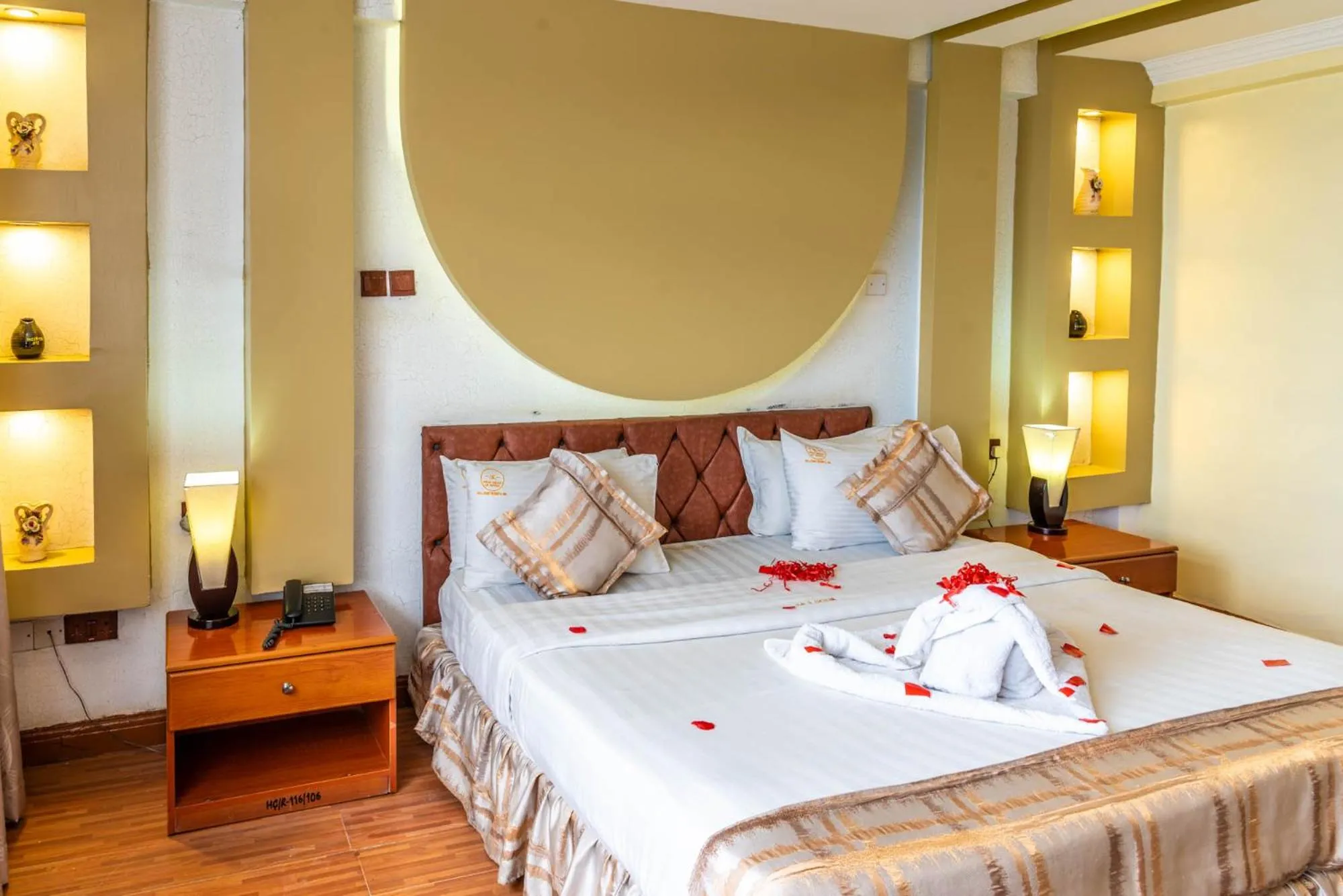 Hillcourt Resort and Spa