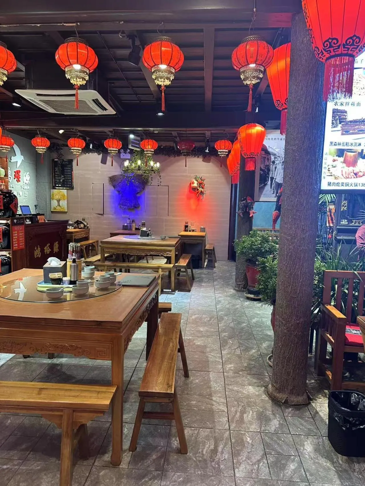 Restaurant/places to eat in Pingyao HongJingYuanGuesthouse