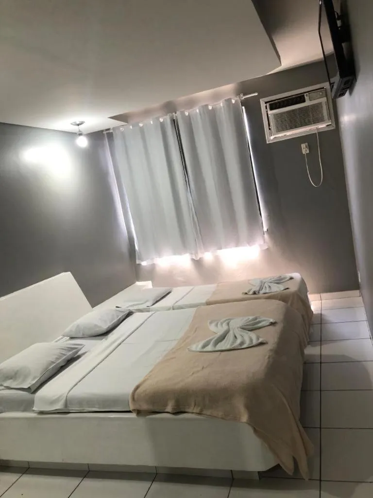 Bed in Hotel Avenida