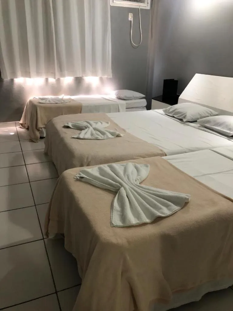 Bed in Hotel Avenida