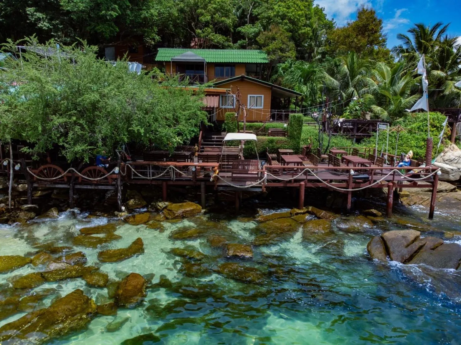 Property building in Tongta Phaview Resort