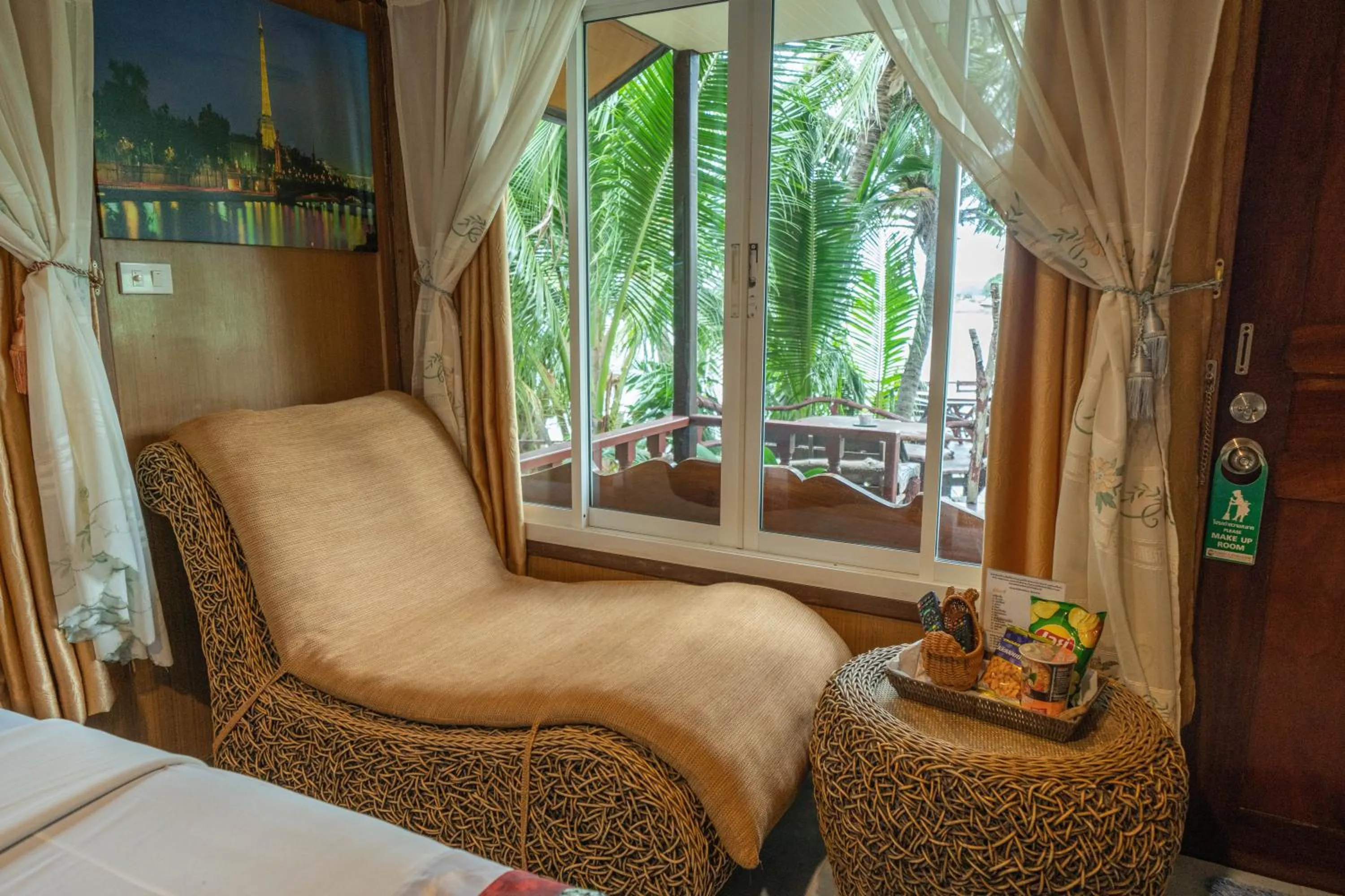 View (from property/room), Bed in Tongta Phaview Resort