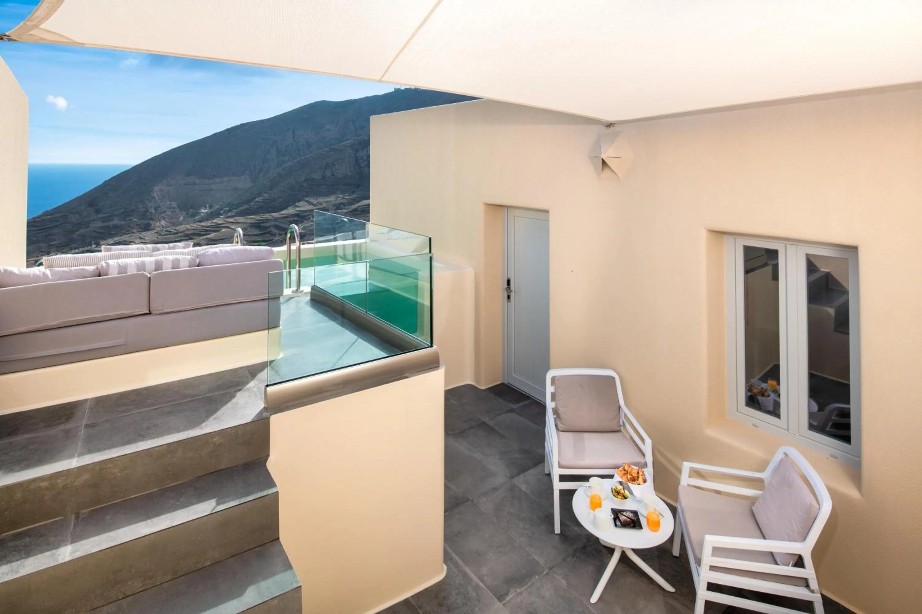 Balcony/Terrace in Skyfall Suites - Adults Only