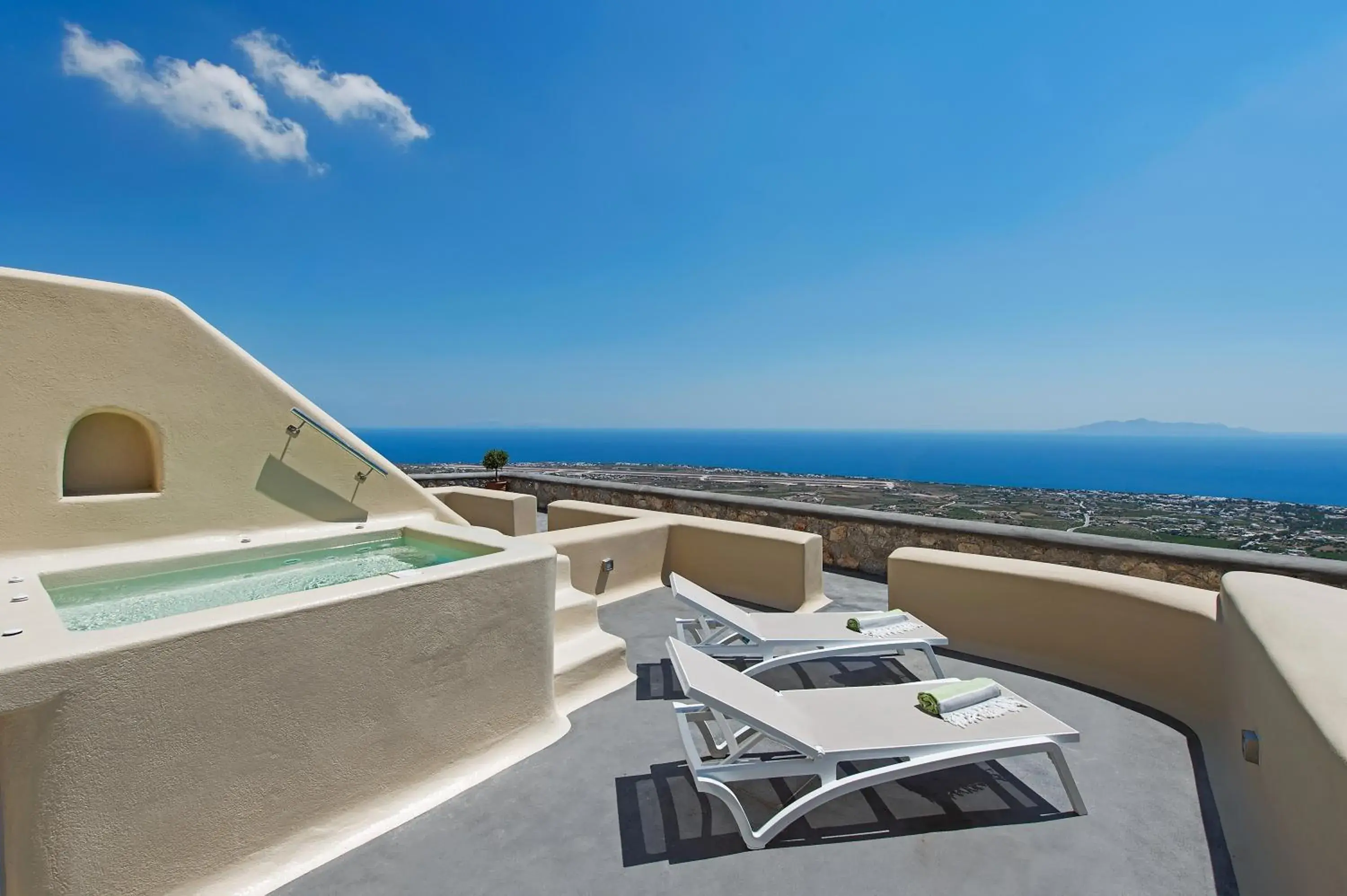 Junior Suite with Outdoor Heated Tub in Skyfall Suites - Adults Only Junior Suite with Outdoor Heated Tub in Skyfall Suites - Adults Only