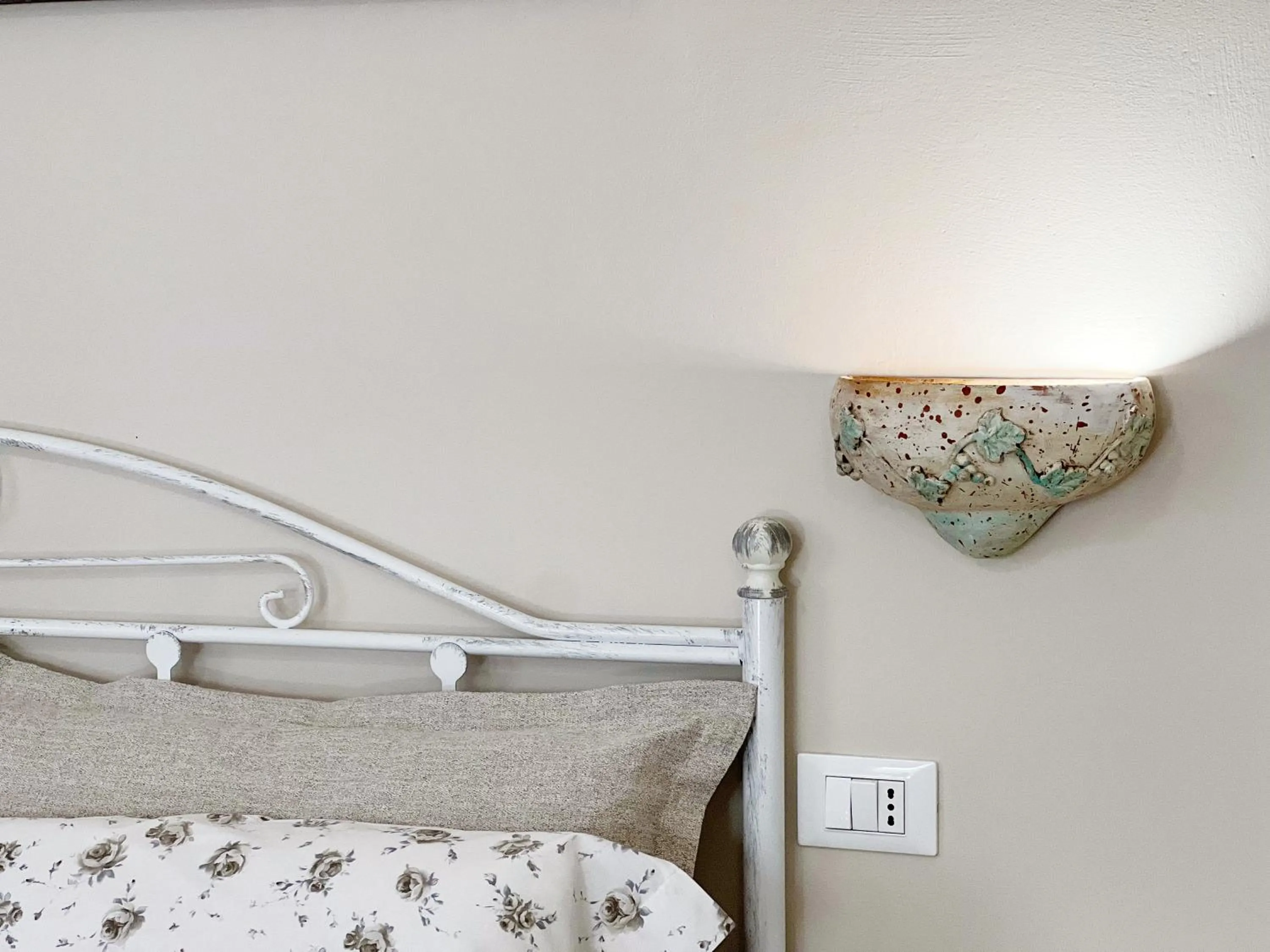 Bedroom, Bed in La Maison One B&B