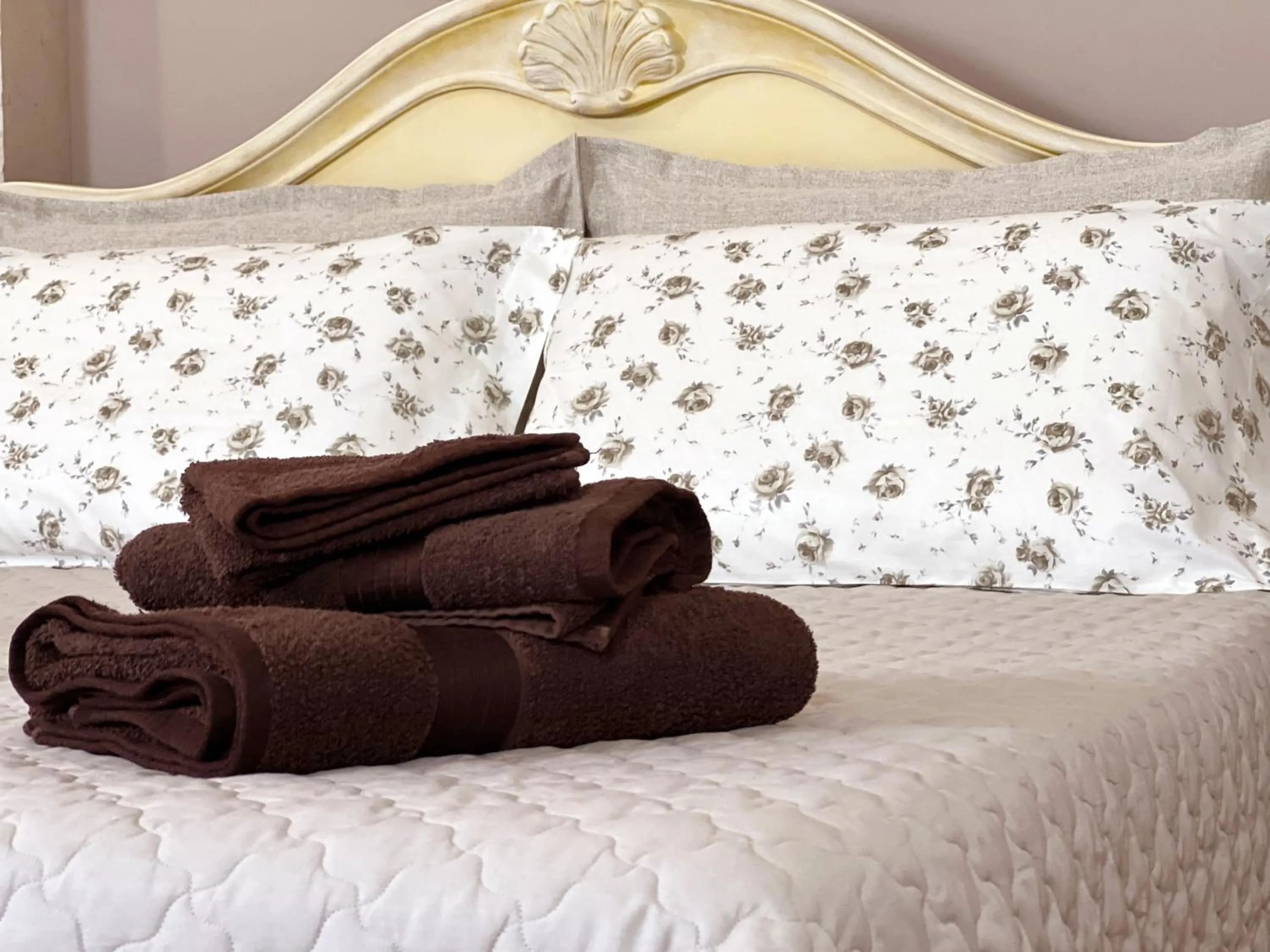 Bed in La Maison One B&B