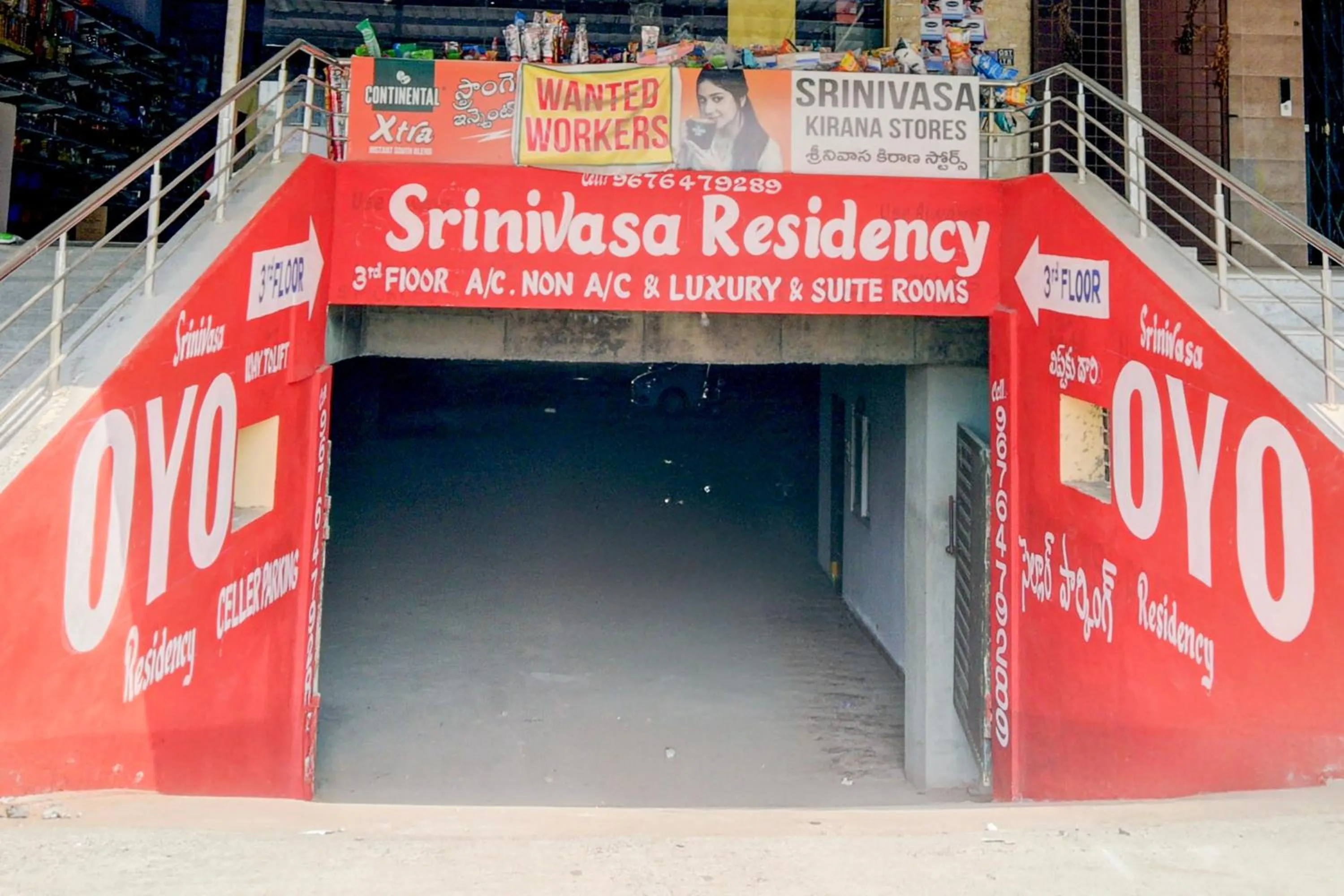 Facade/entrance in Hotel O SRINIVASA RESIDENCY