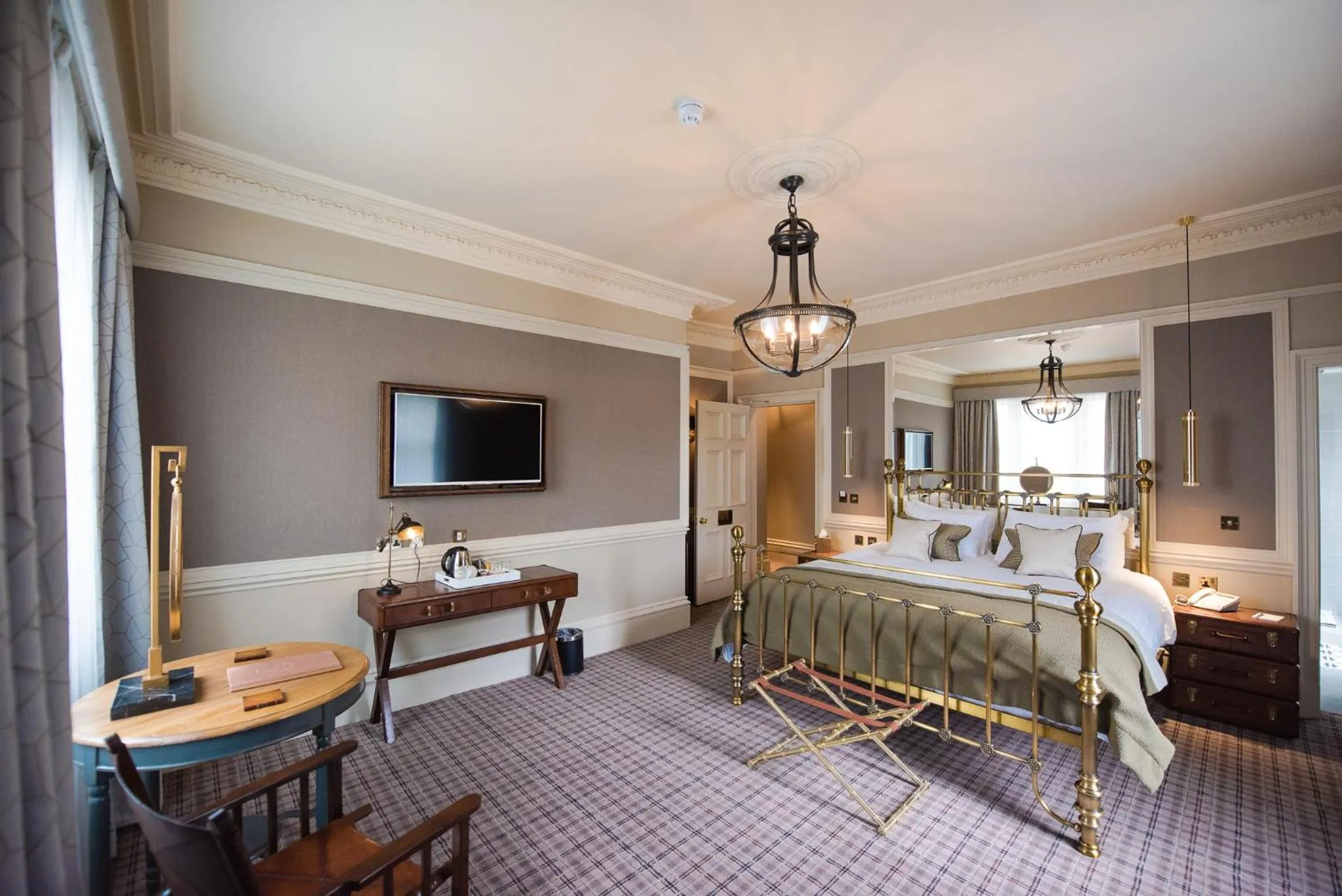 Bedroom, Bed in Cornhill Castle