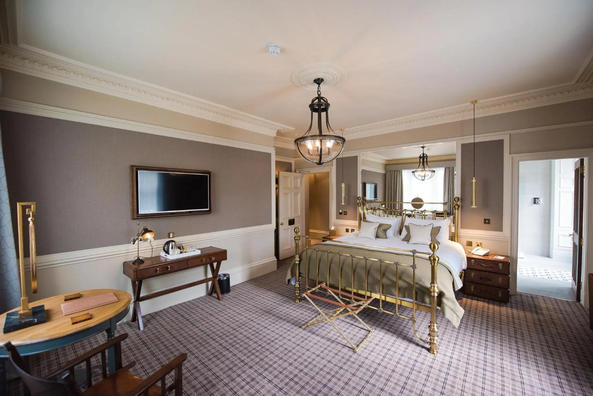 Bedroom, Bed in Cornhill Castle