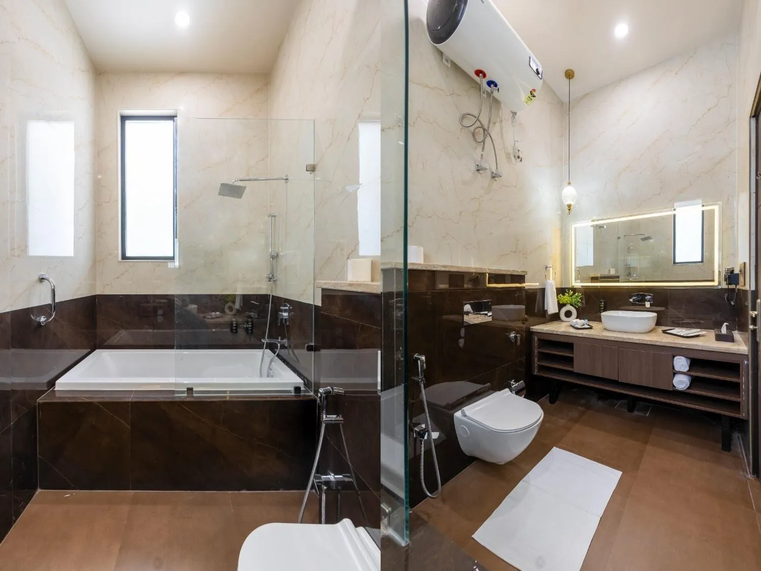 Shower in Saltstayz Autograph - Connaught Place