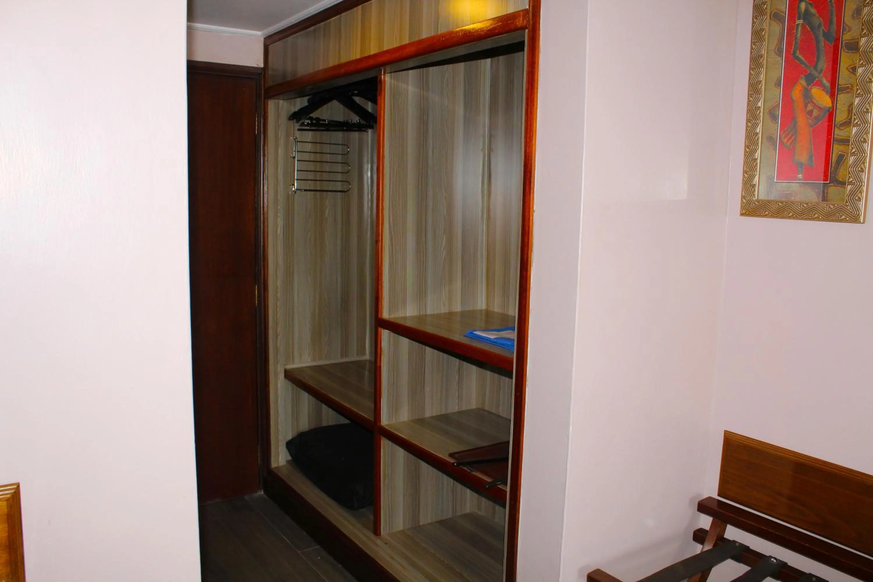 wardrobe in Merica Hotel