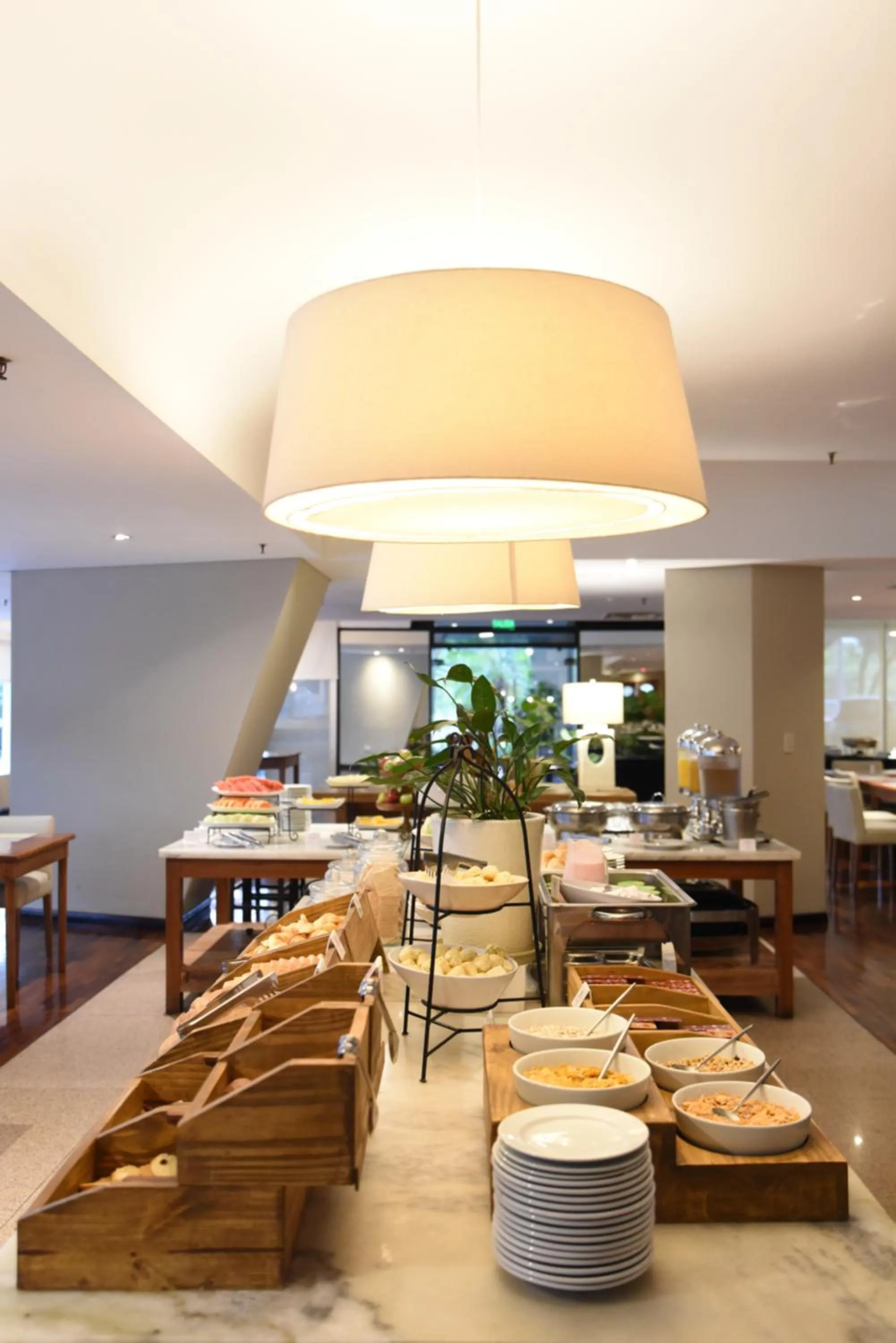 Restaurant/places to eat in Hotel Guarani Asuncion