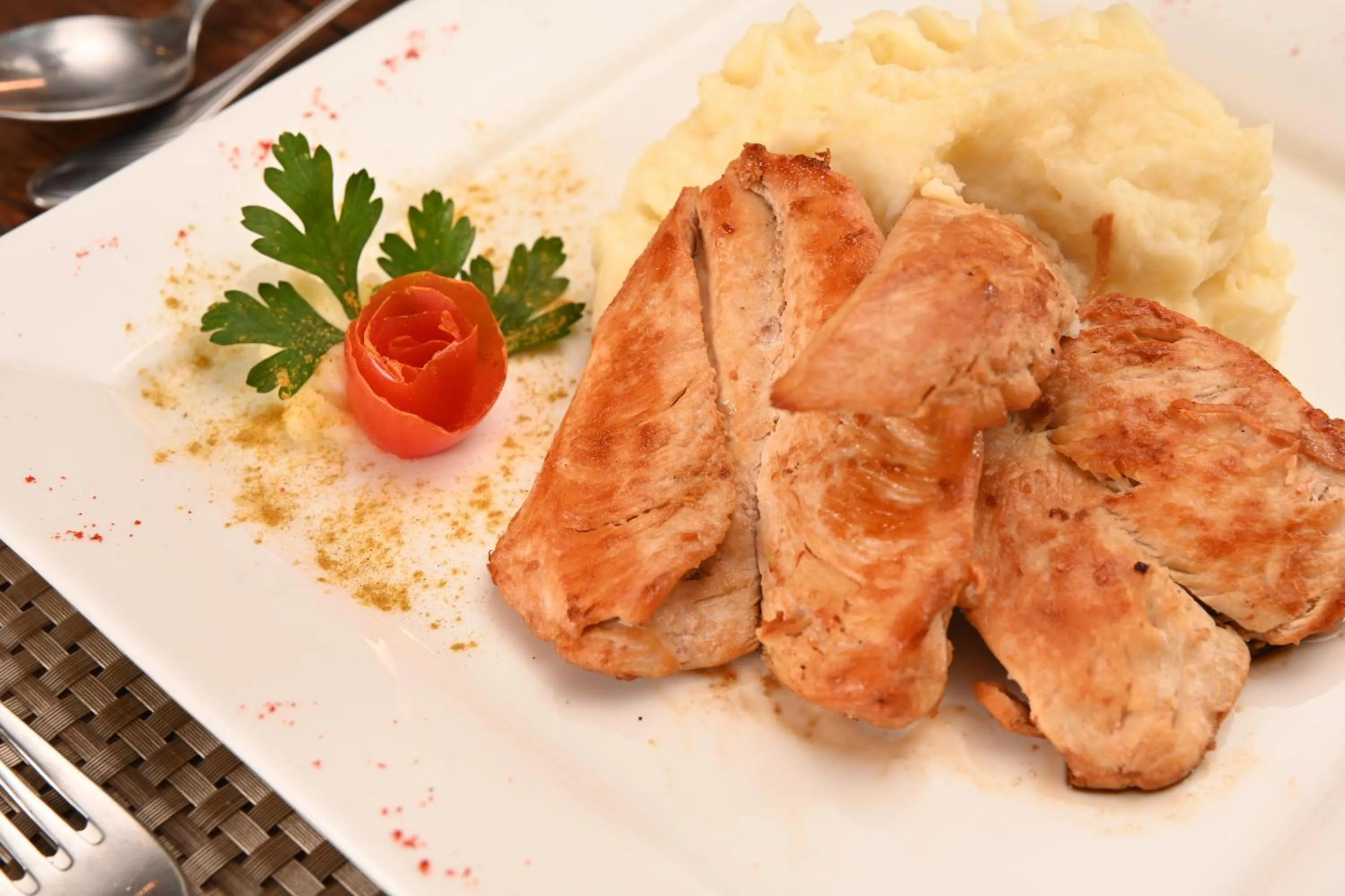 Restaurant/places to eat in Hotel Guarani Asuncion