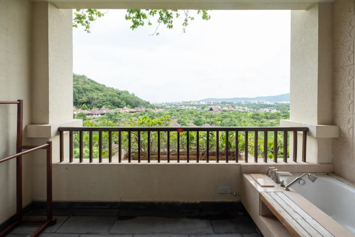 Balcony/Terrace in Stony Brook Villa Jianguo Resort Sanya