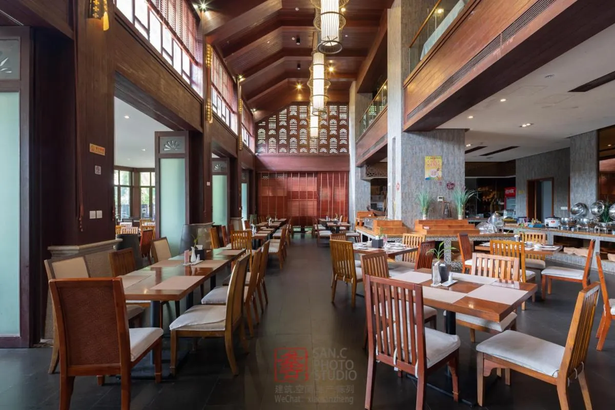 Restaurant/places to eat in Stony Brook Villa Jianguo Resort Sanya