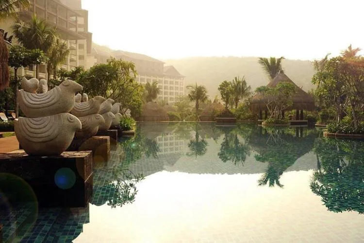 Property building in Stony Brook Villa Jianguo Resort Sanya