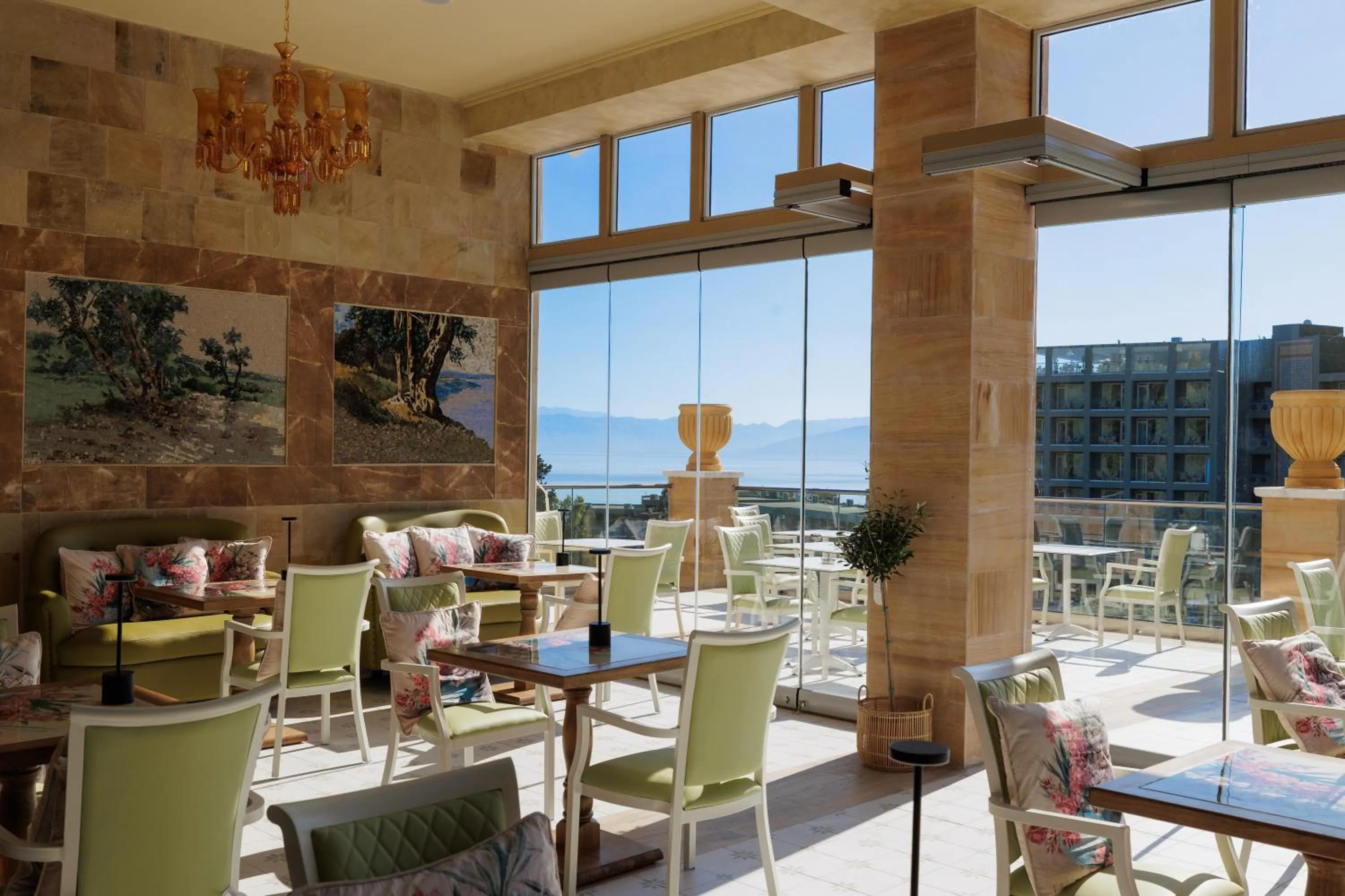 Restaurant/places to eat in Mythos Panorama - Adults Only