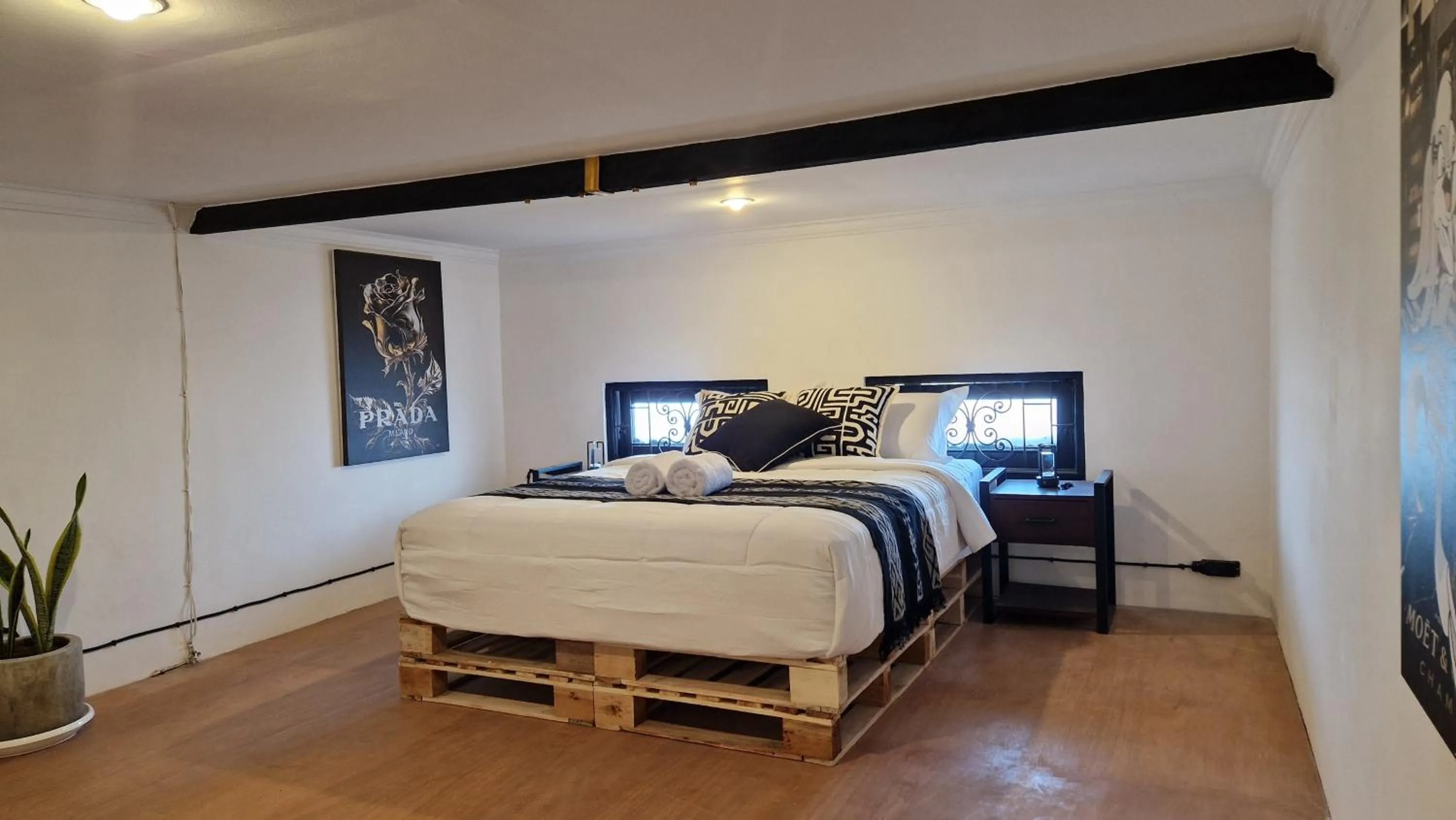 Bed in Nice Place To Stay - Rooftop Apartments