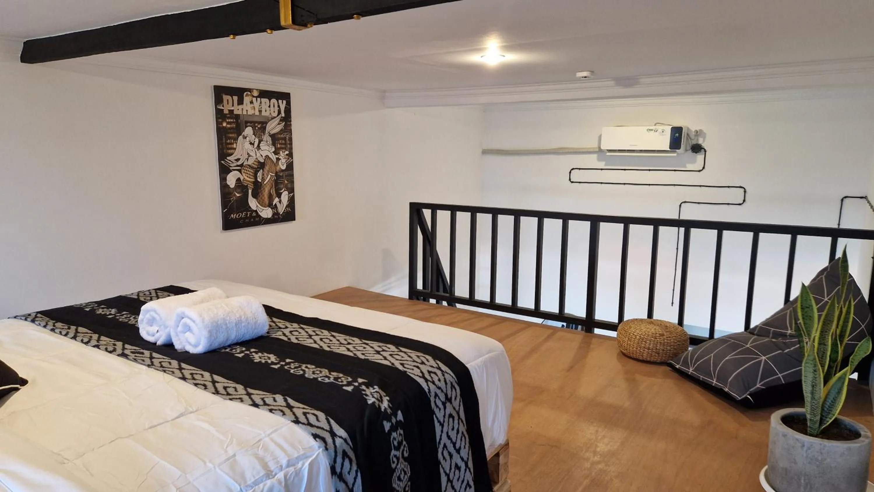 Bed in Nice Place To Stay - Rooftop Apartments